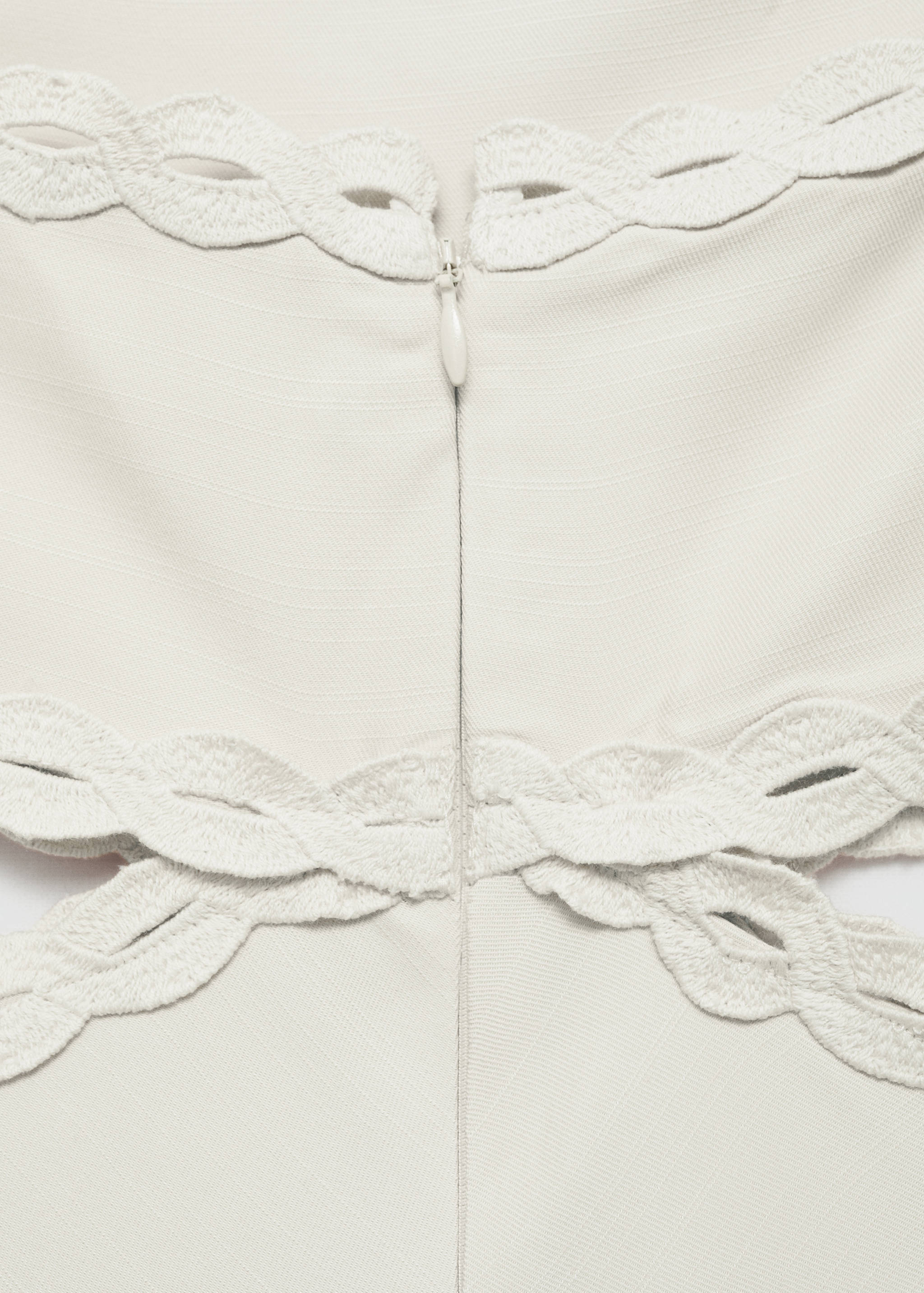 Slit dress with lace detail - Details of the article 0