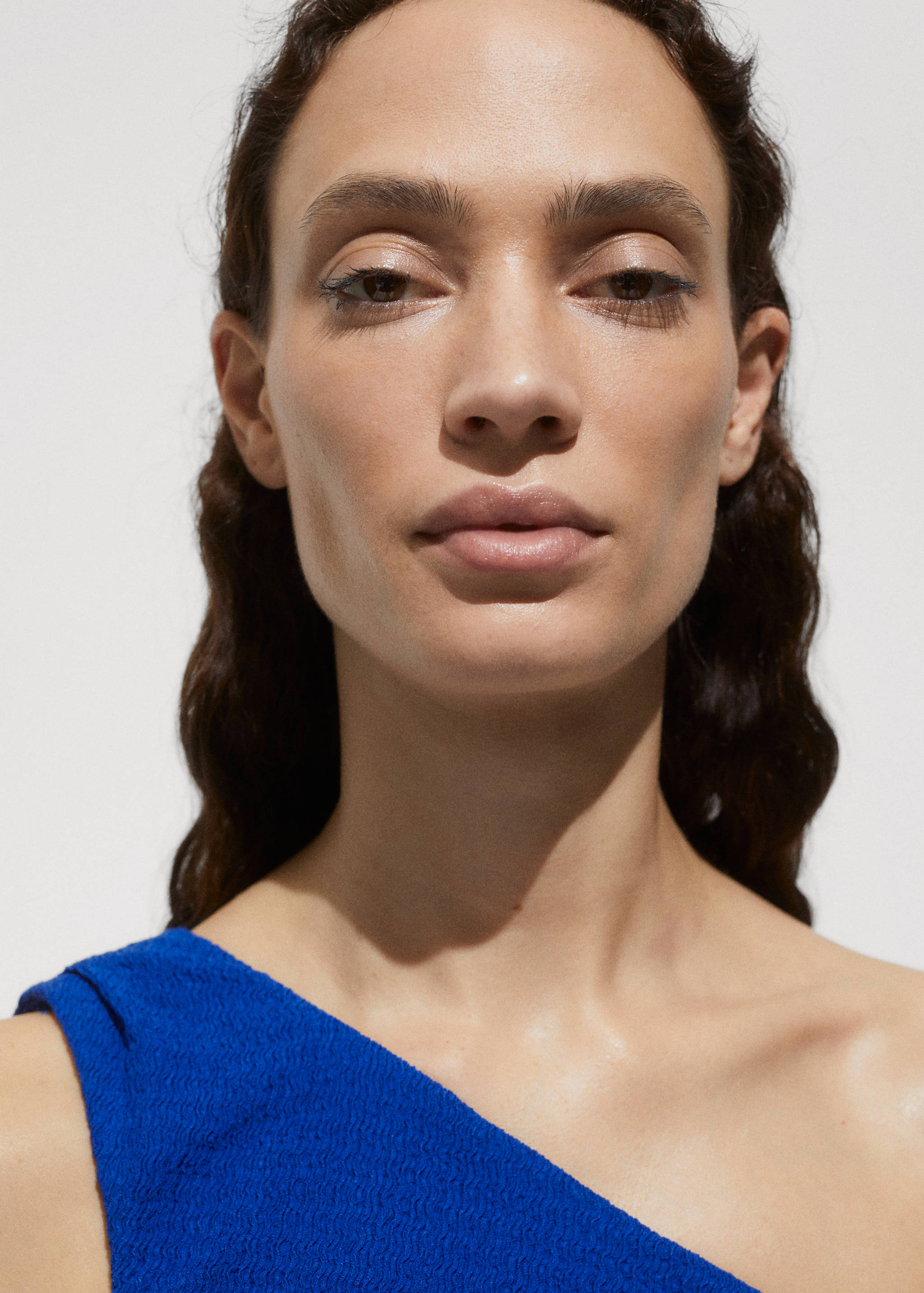 Asymmetric ruched top - Details of the article 1