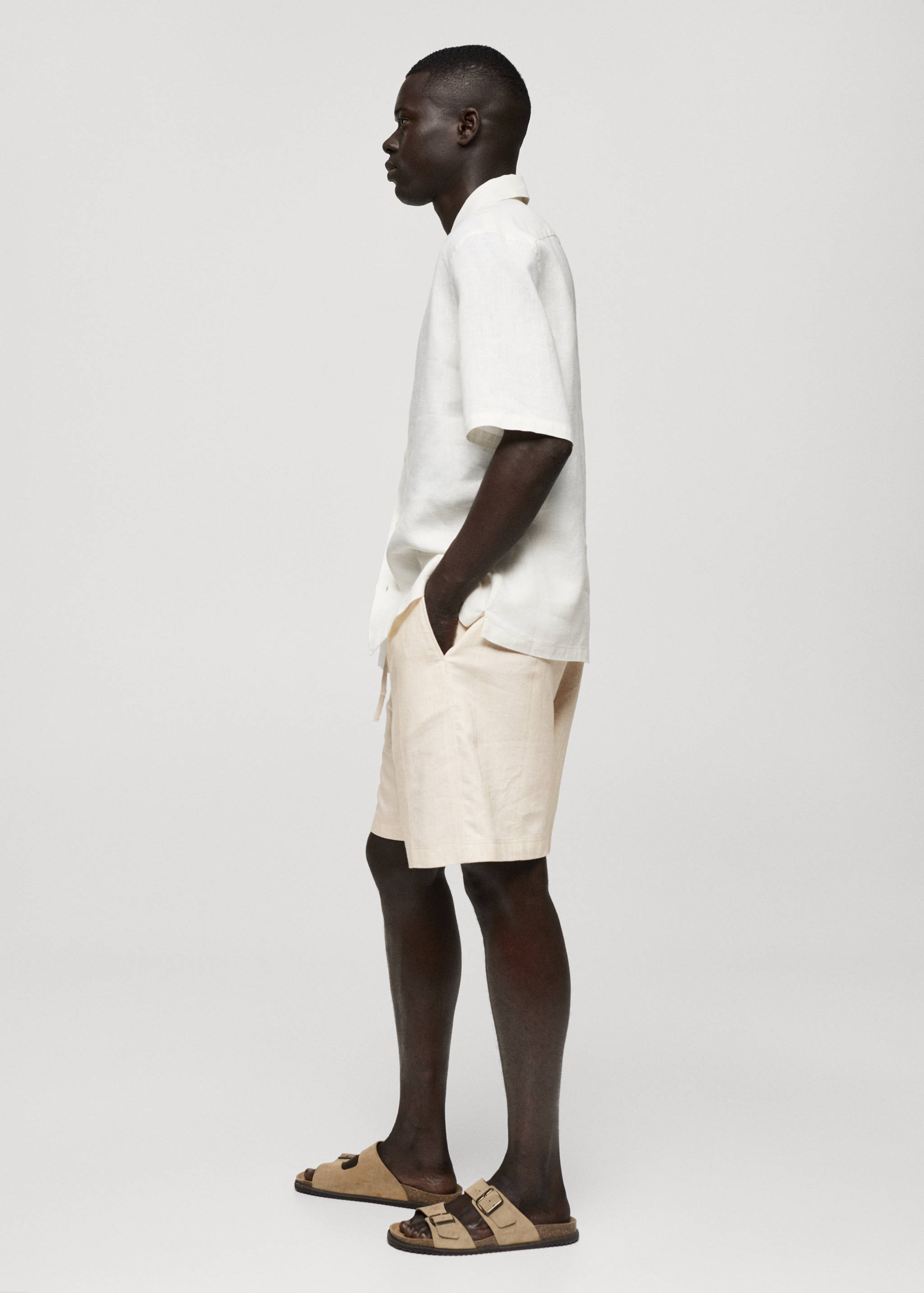 Cotton-linen bermuda shorts with drawstring - Details of the article 2