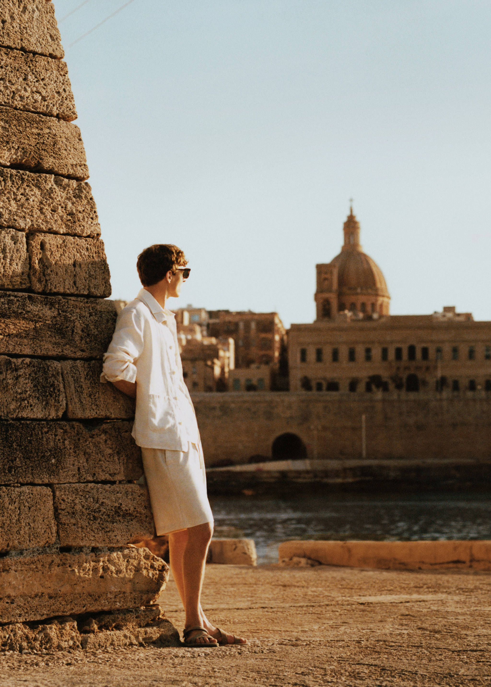 Cotton-linen bermuda shorts with drawstring - Details of the article 5