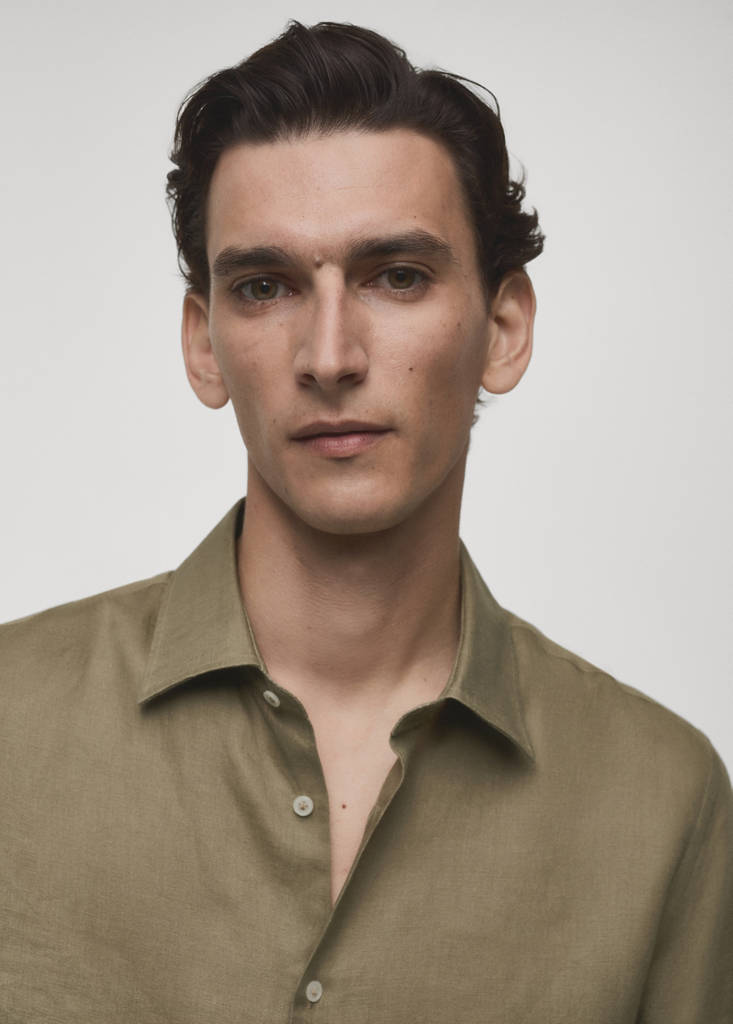 Regular-fit 100% linen shirt — Khaki