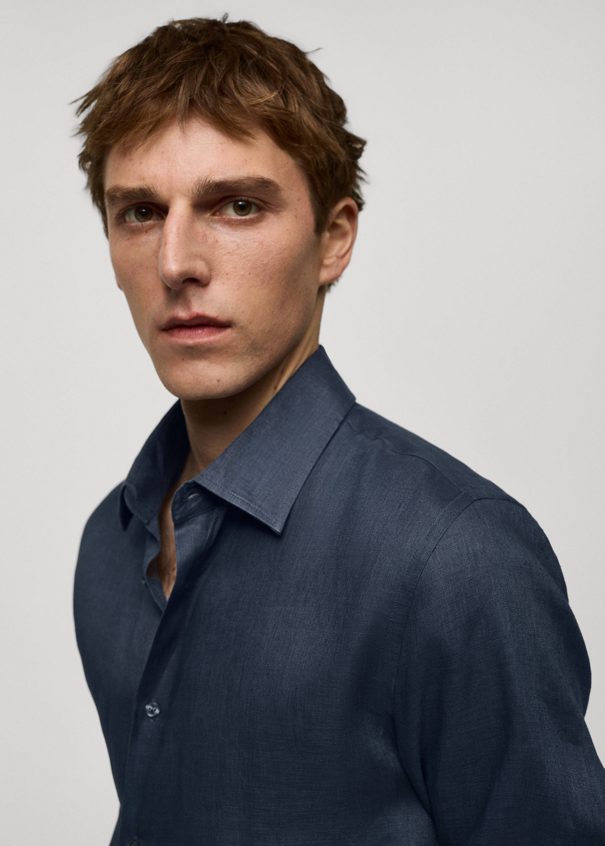 Chemise regular fit 100 % lin - Détail de l'article 1