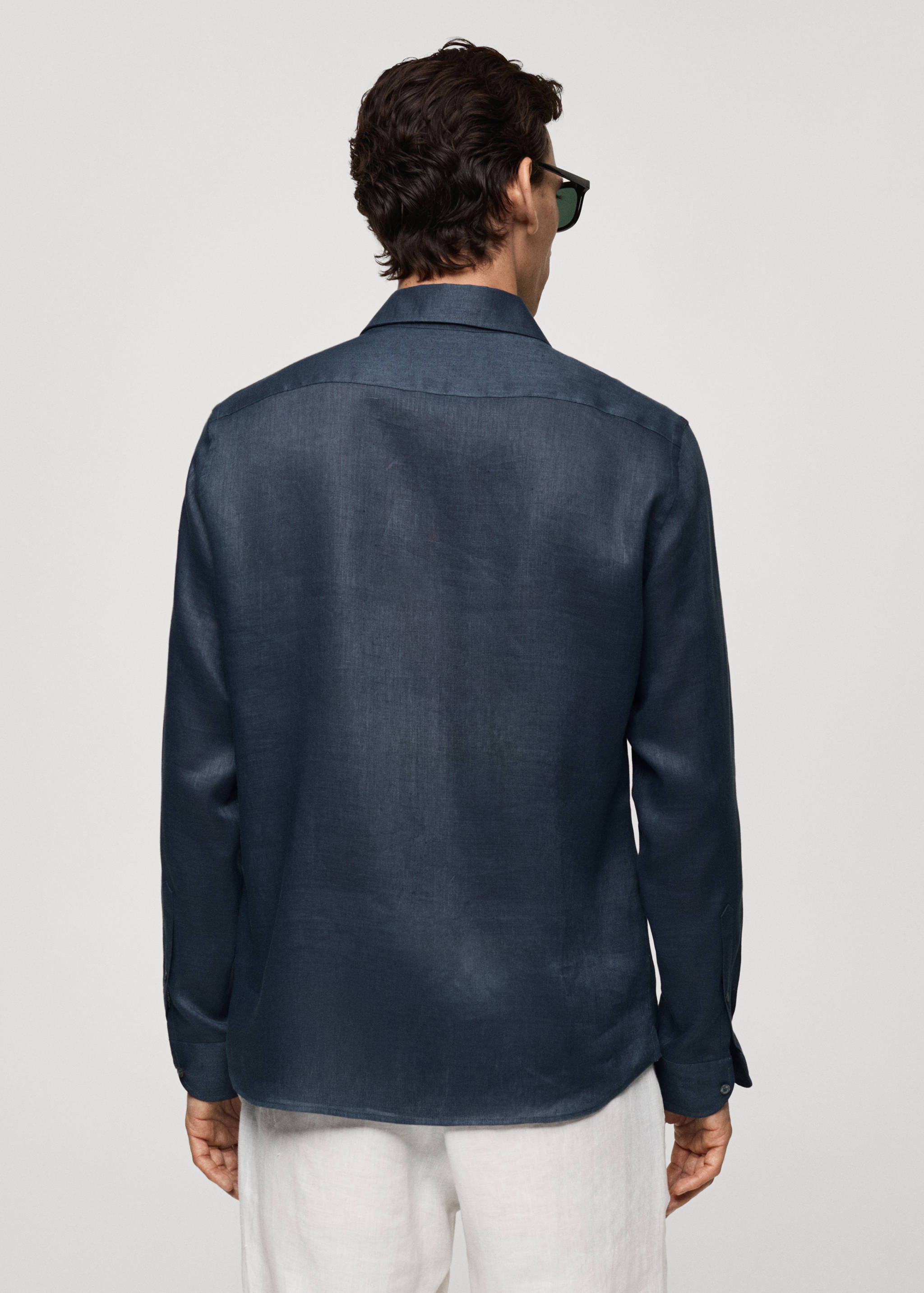 Camisa regular fit 100% lino - Reverso del artículo