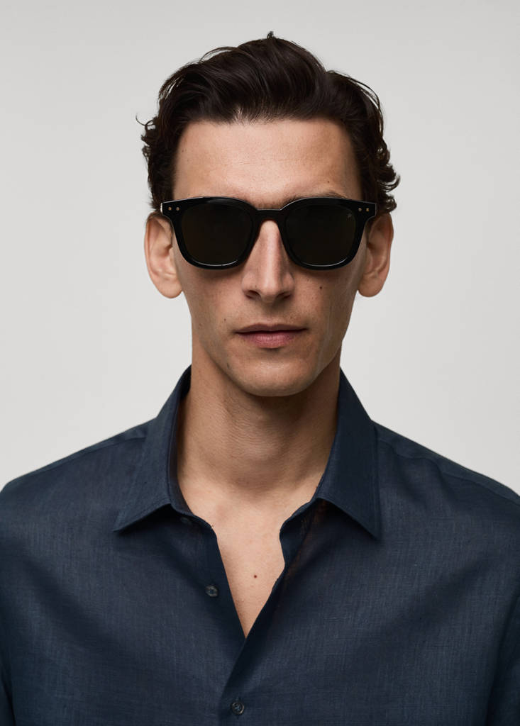 Regular-fit 100% linen shirt — Night Blue