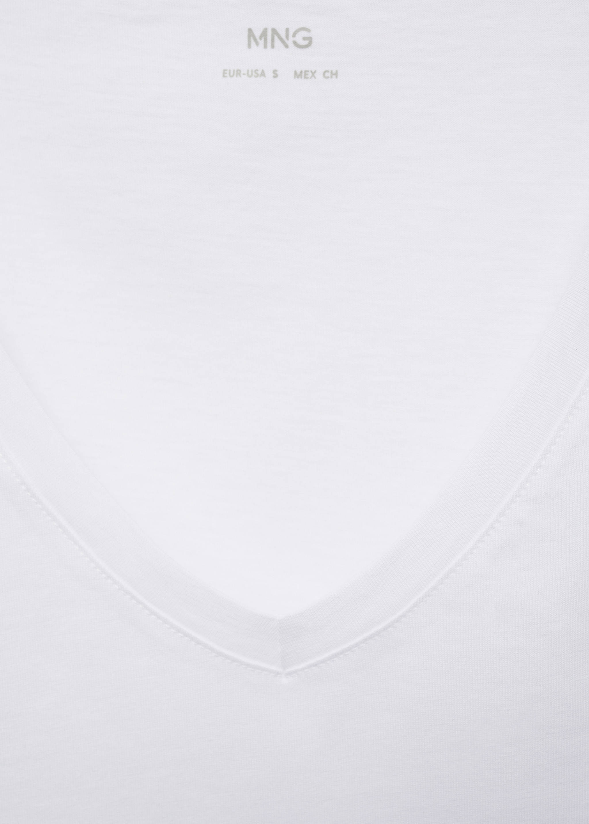 تي شيرت قطني بتصميم رقبة على شكل حرف V - تفاصيل المنتج 8