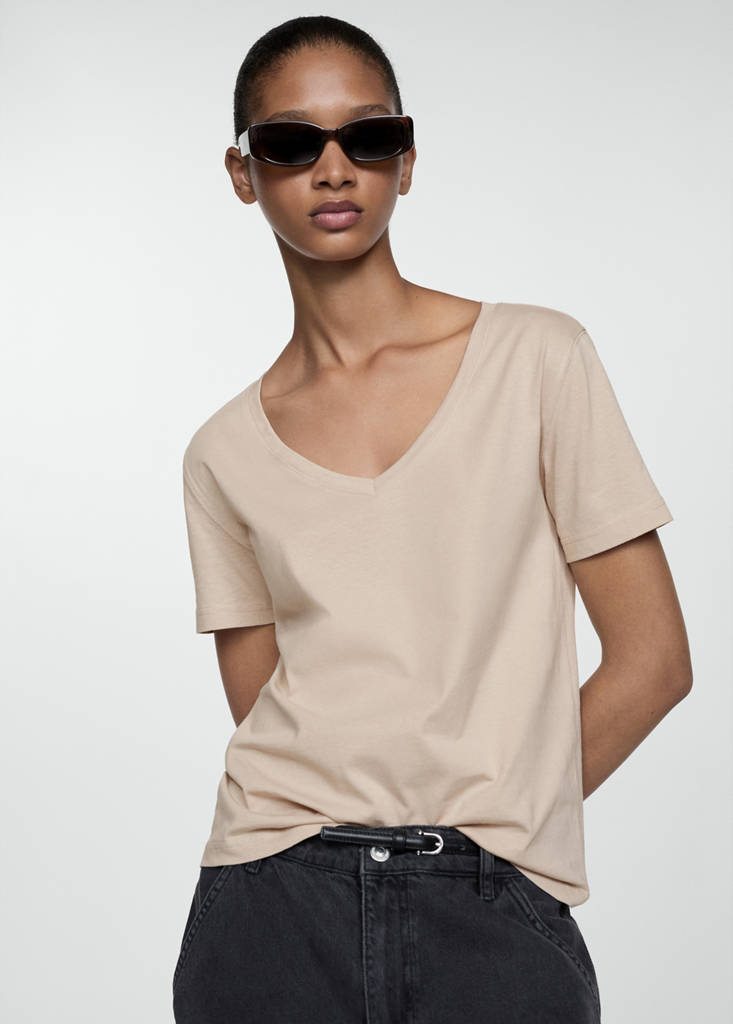 V-neck cotton T-shirt — Sand