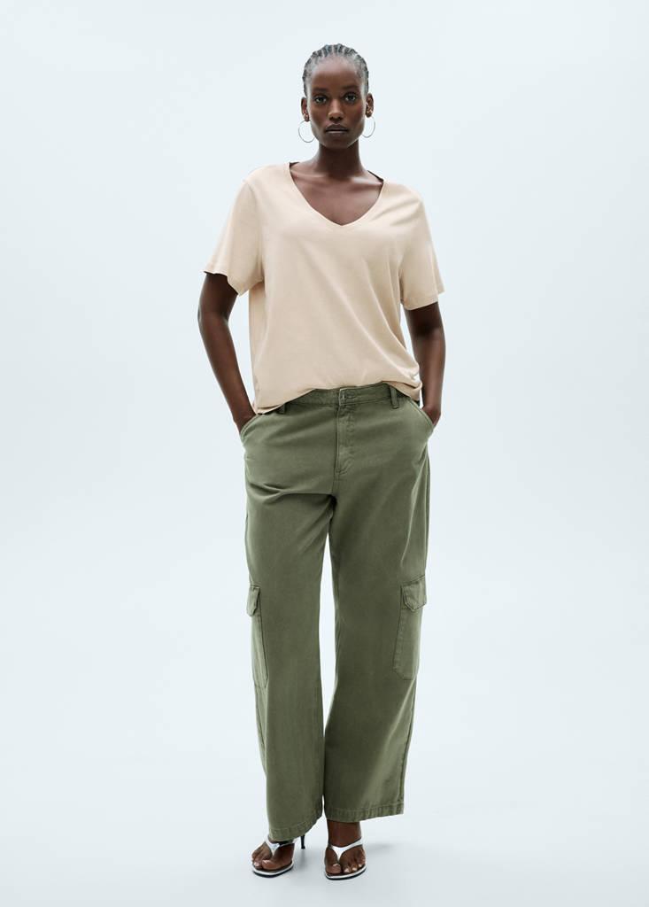 V-neck cotton T-shirt — Sand