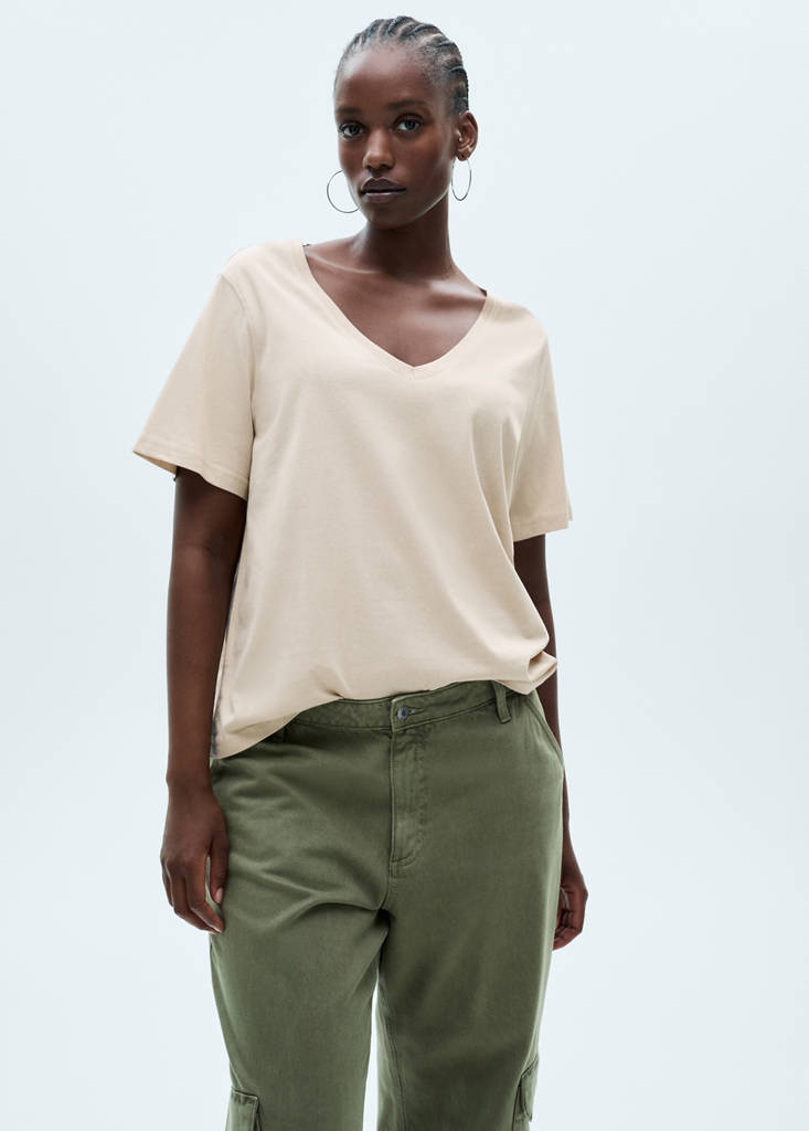 V-neck cotton T-shirt — Sand
