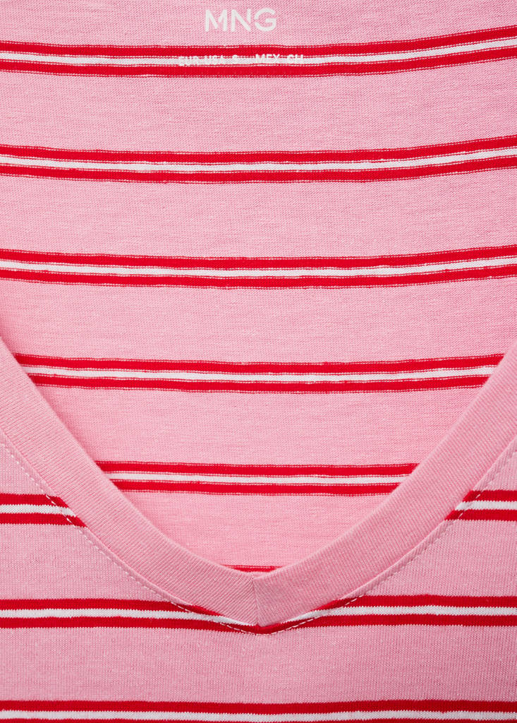 V-neck cotton T-shirt — Pink