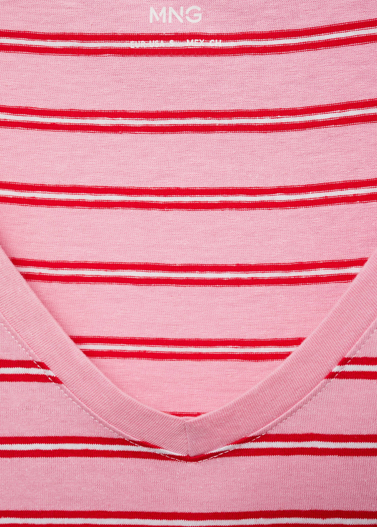 V-neck cotton T-shirt — Pink