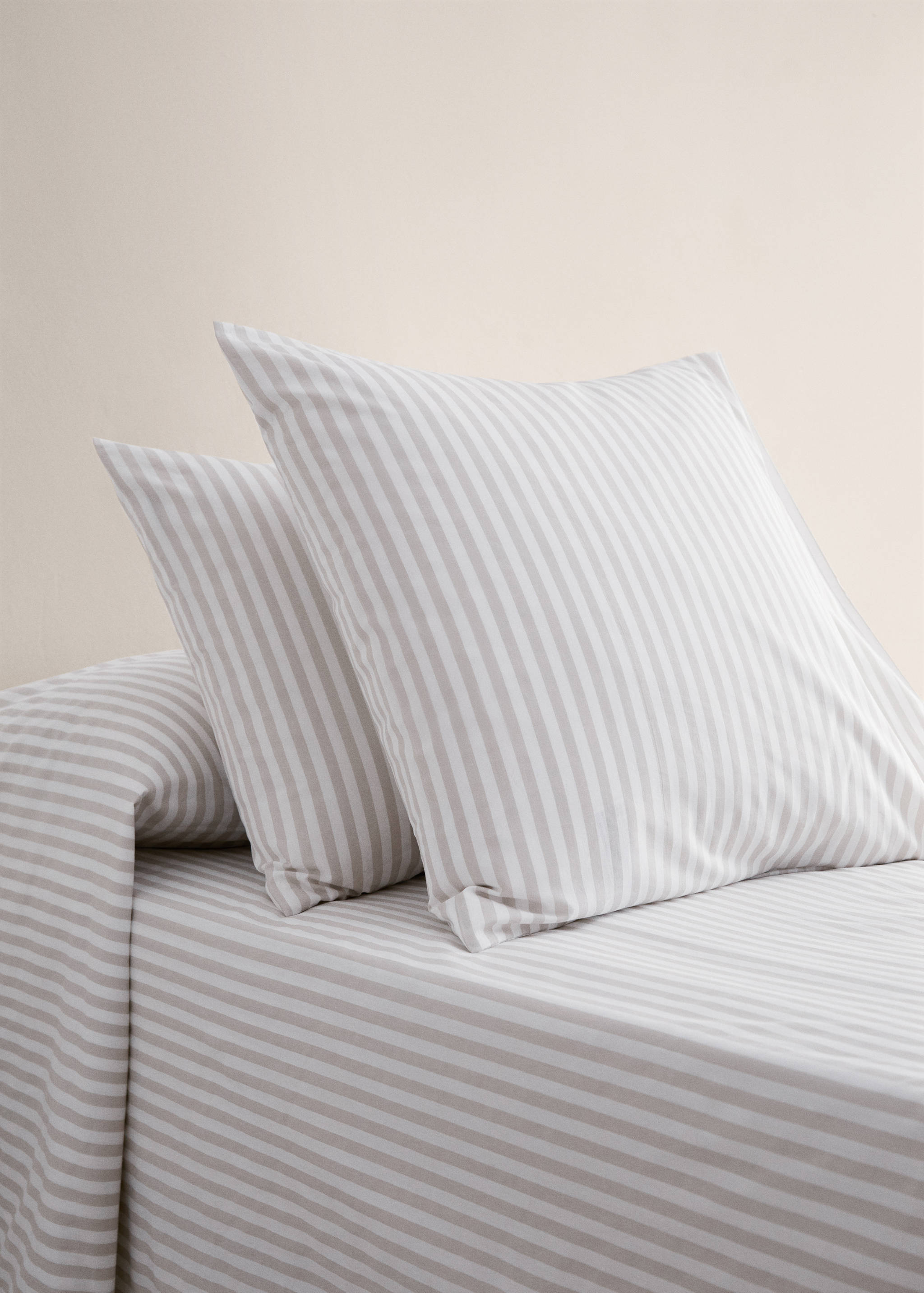 Strips cotton pillowcase 50X75cm - General plane