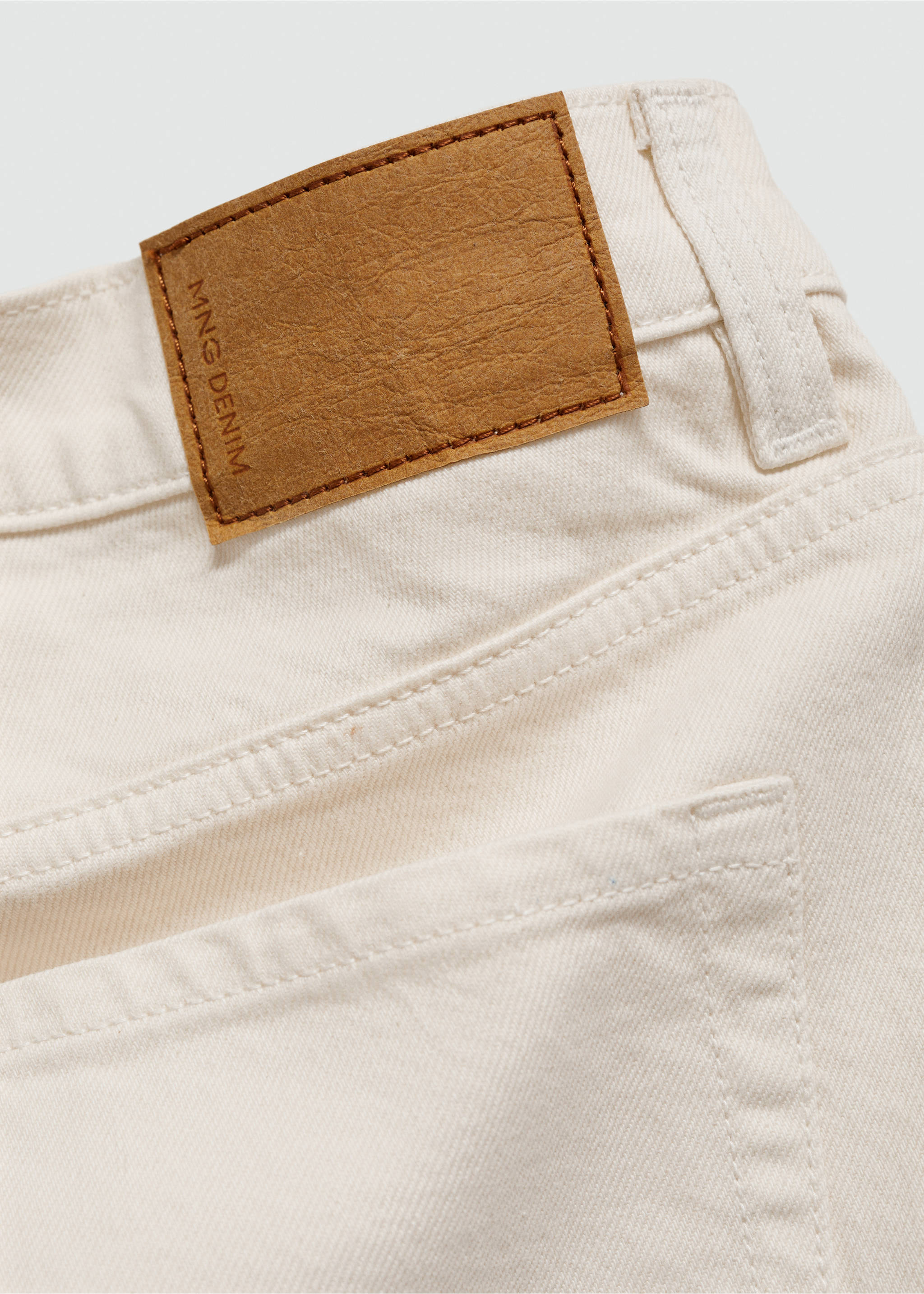 Bermudas vaquera regular fit - Detalle del artículo 0, Blanco roto. Ref: 77020598-00.