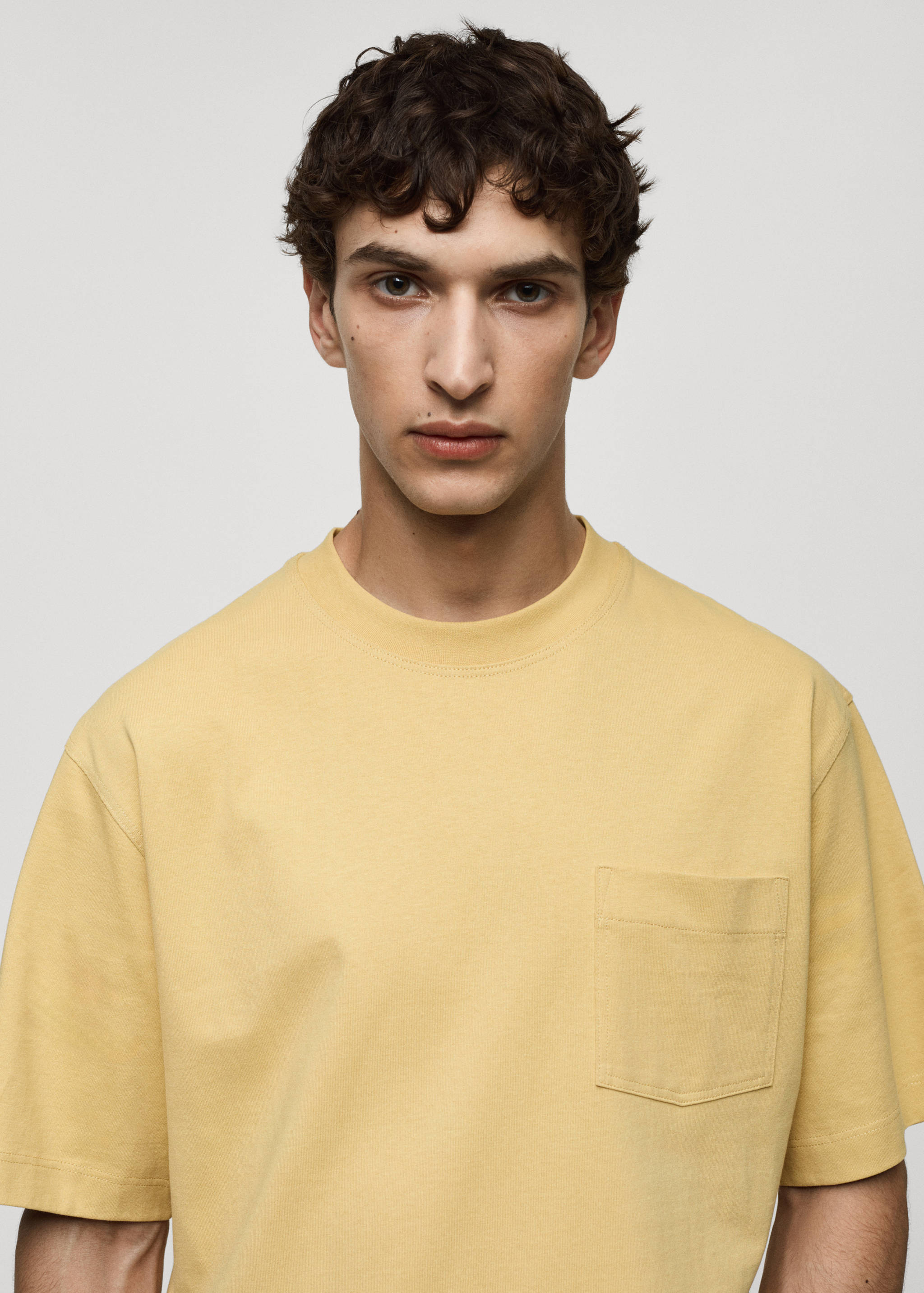 100% cotton t-shirt with pocket - Details of the article 1