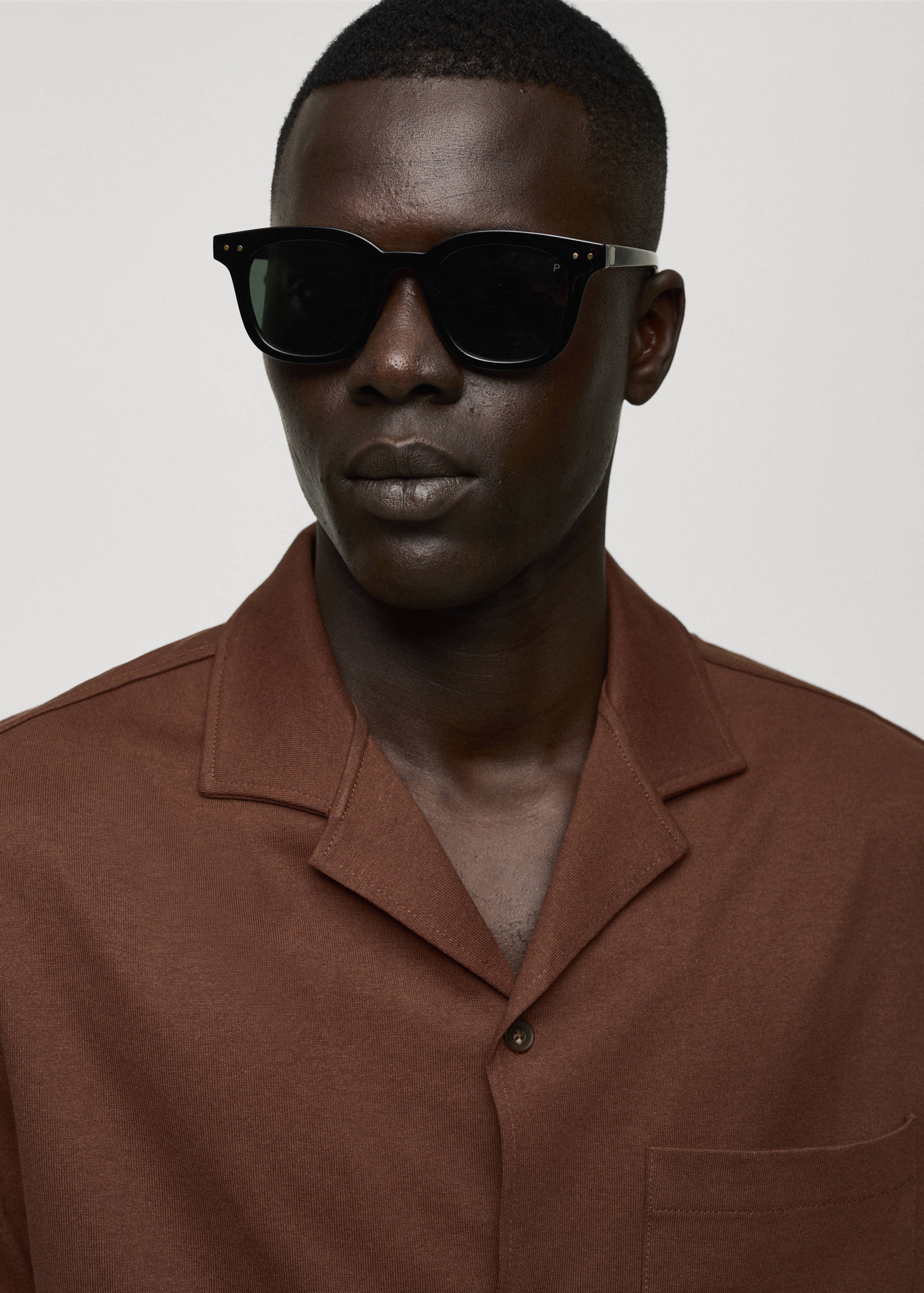 Regular-fit 100% cotton shirt - Details of the article 1