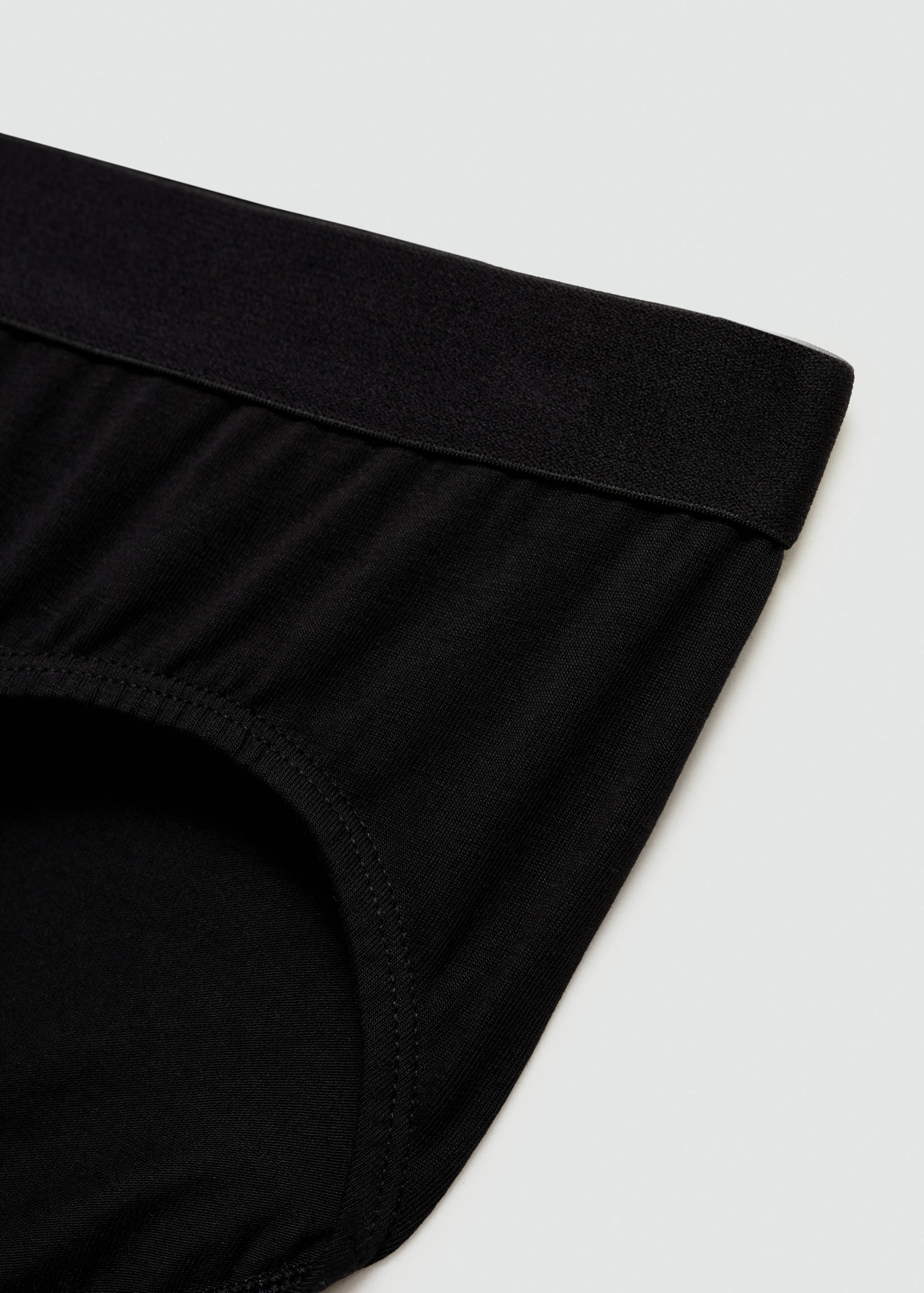 2 pack basic briefs - Details of the article 8