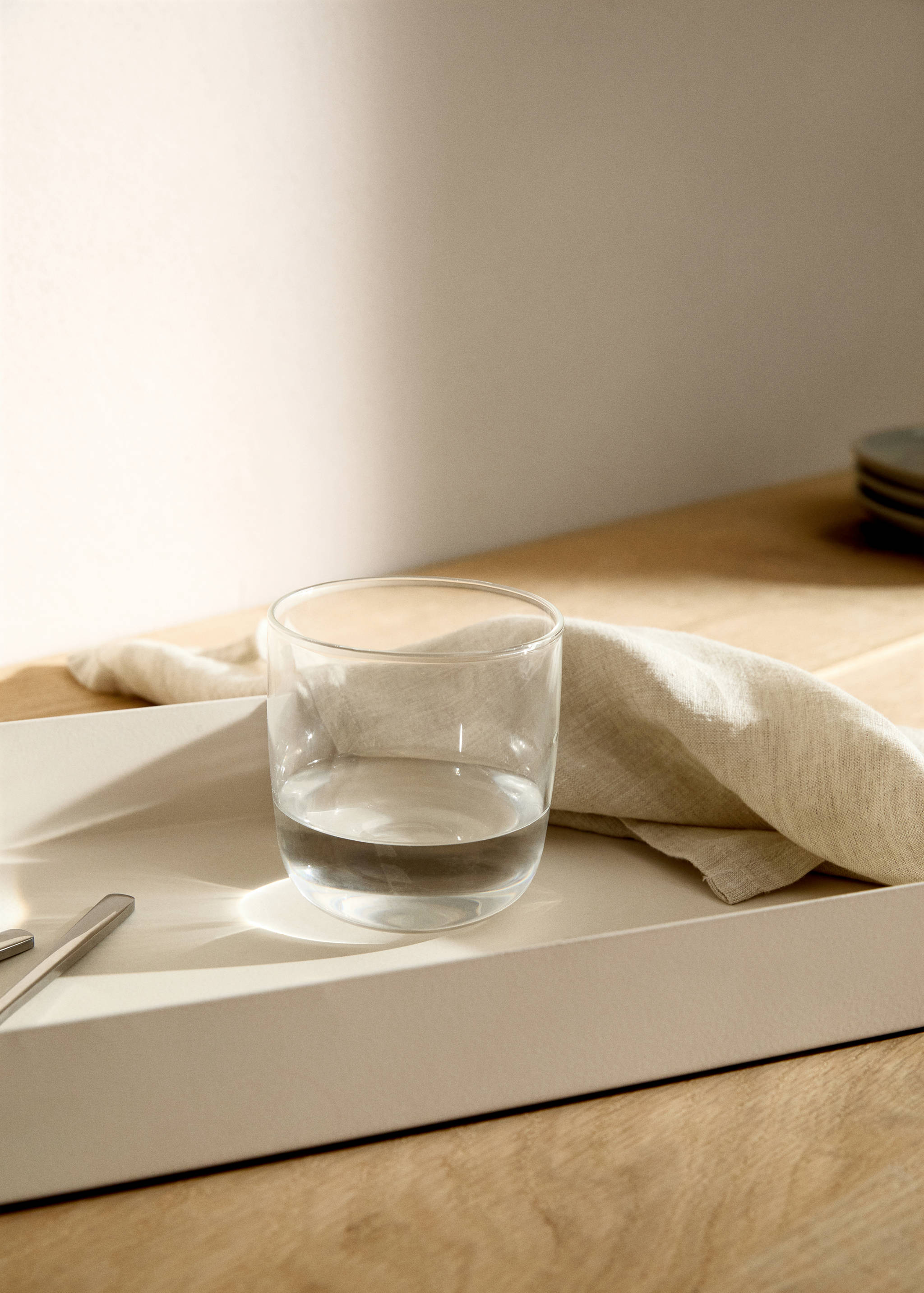 Medium borosilicate glass tumbler with plain design - General plane