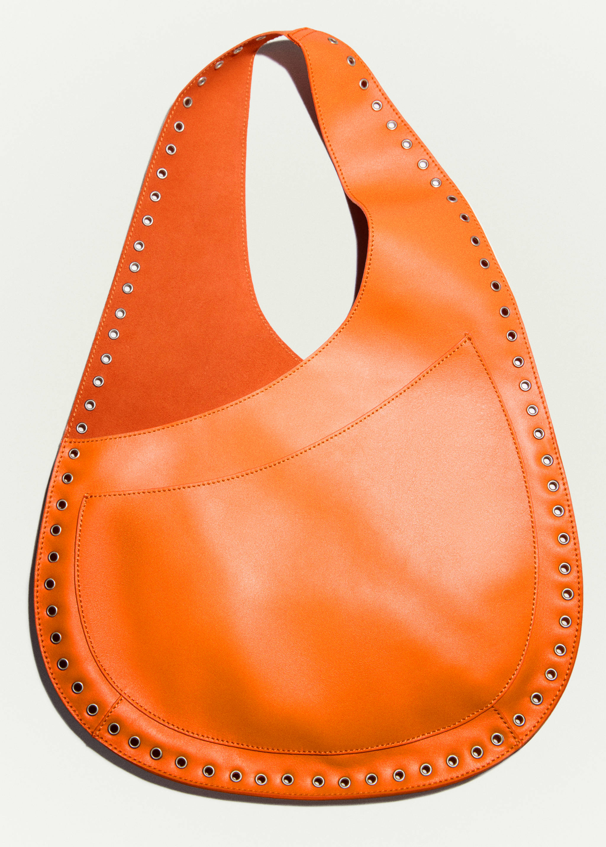 Leather laser-cut bag - Details of the article 6