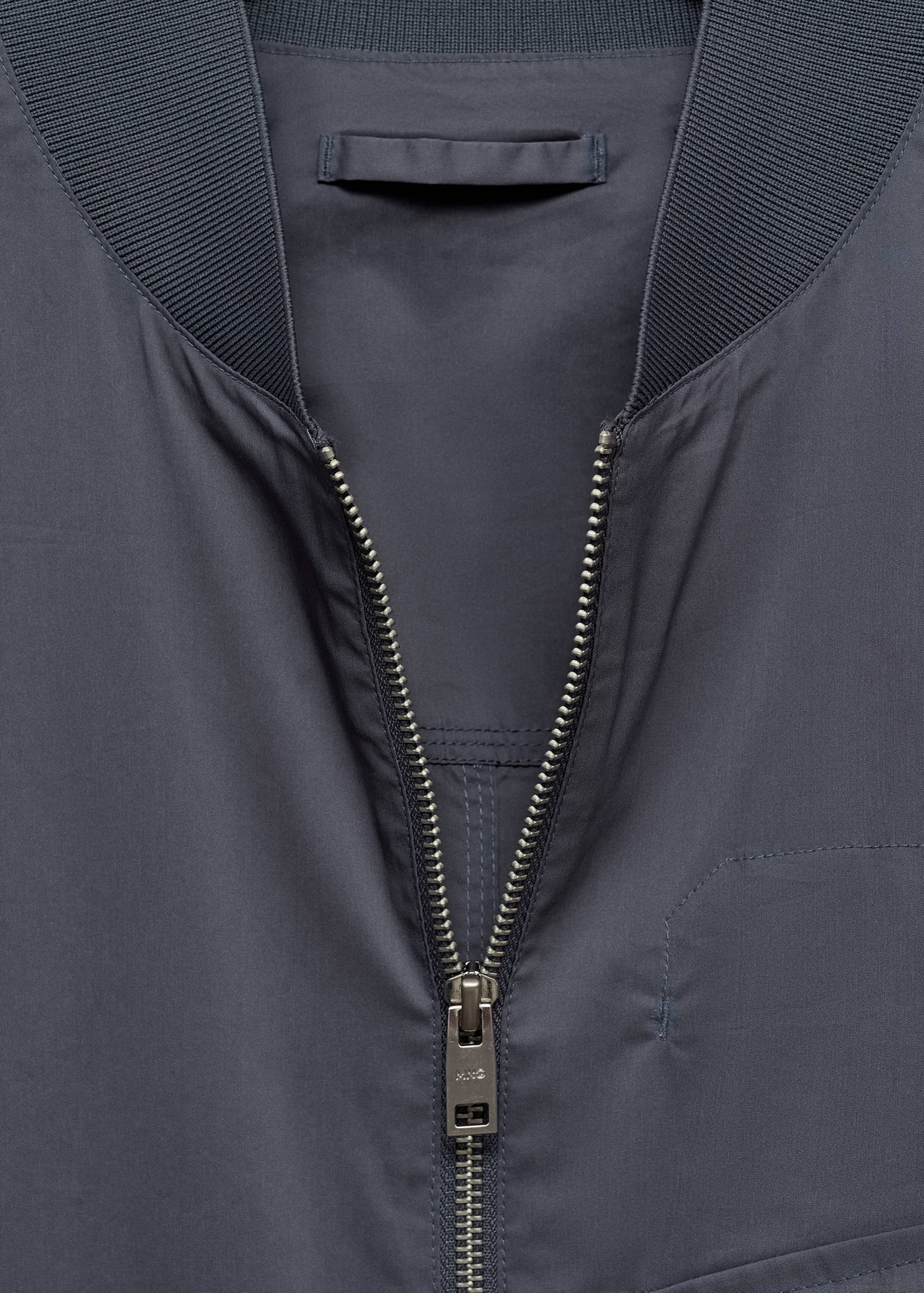 Bomber jacket with pocket - Details of the article 8