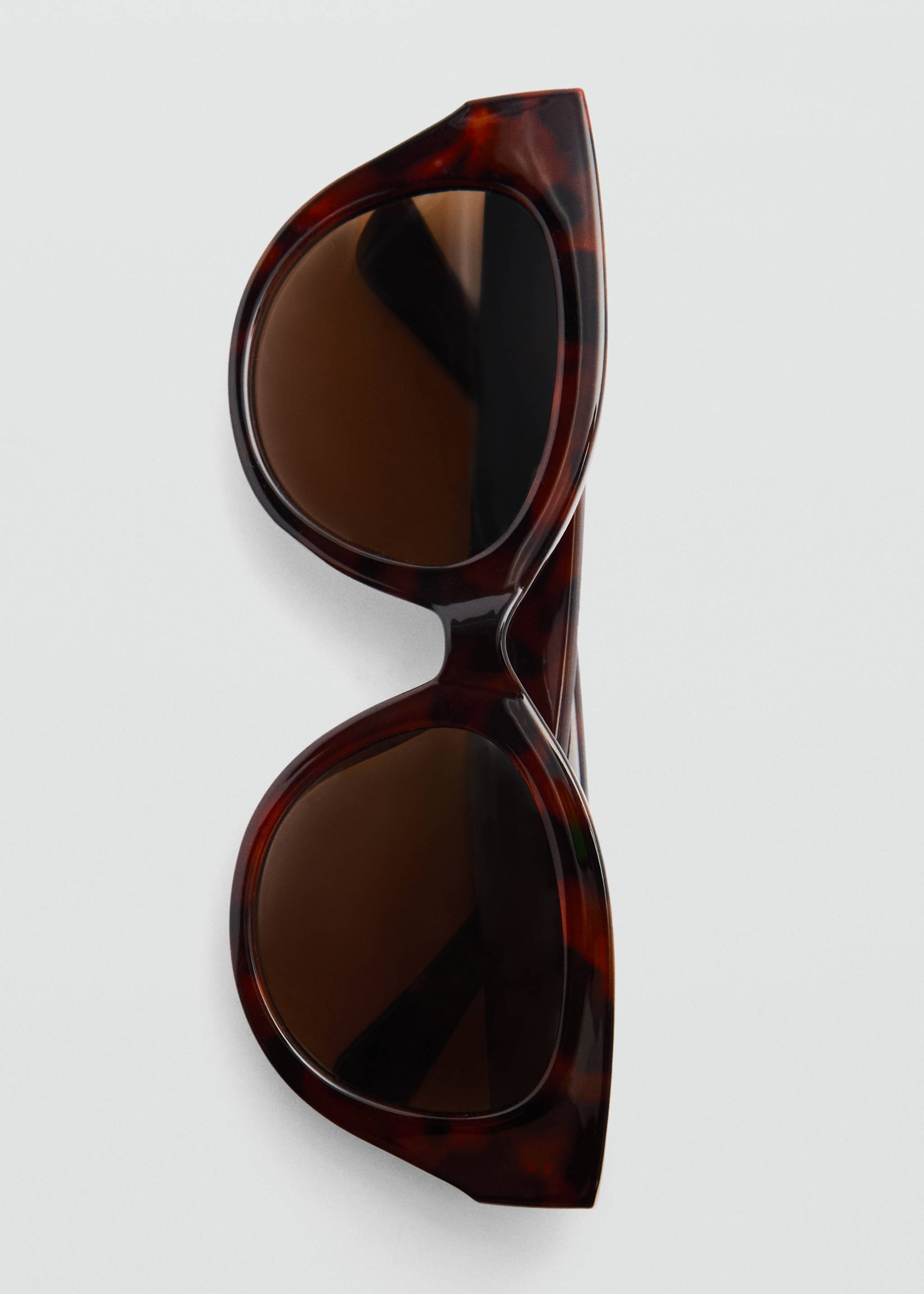 Resin frame sunglasses - Details of the article 2