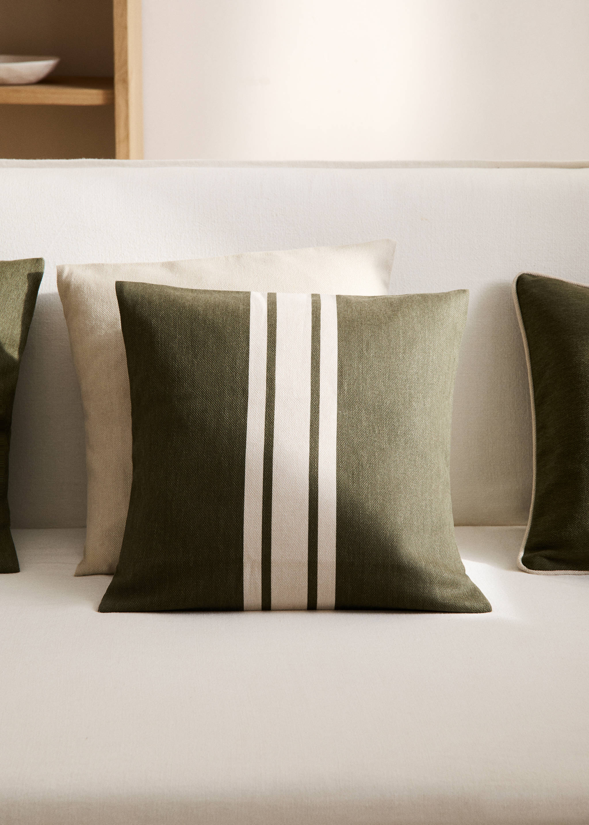 Funda cojín algodón doble raya 45x45cm - Plano general