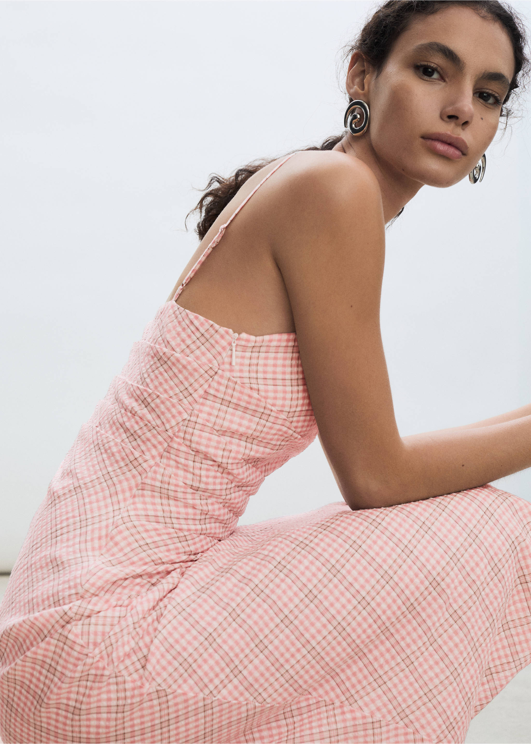 Pink and white gingham dress with spaghetti straps and side zip., Pastel Pink. Ref: 77022930-00.