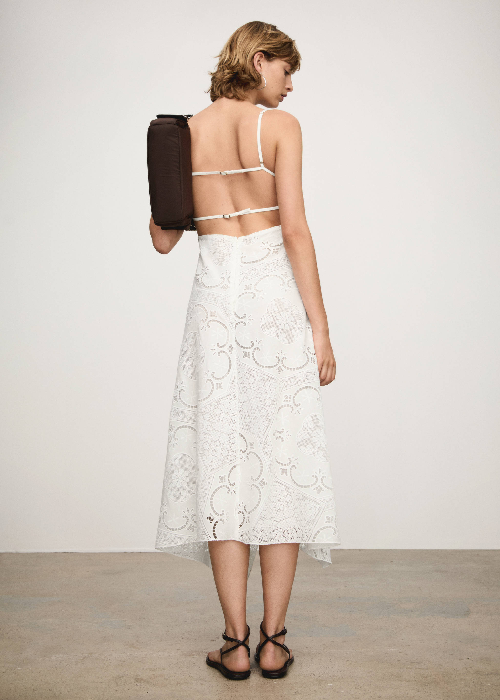 Asymmetrical embroidered dress - Reverse of the article