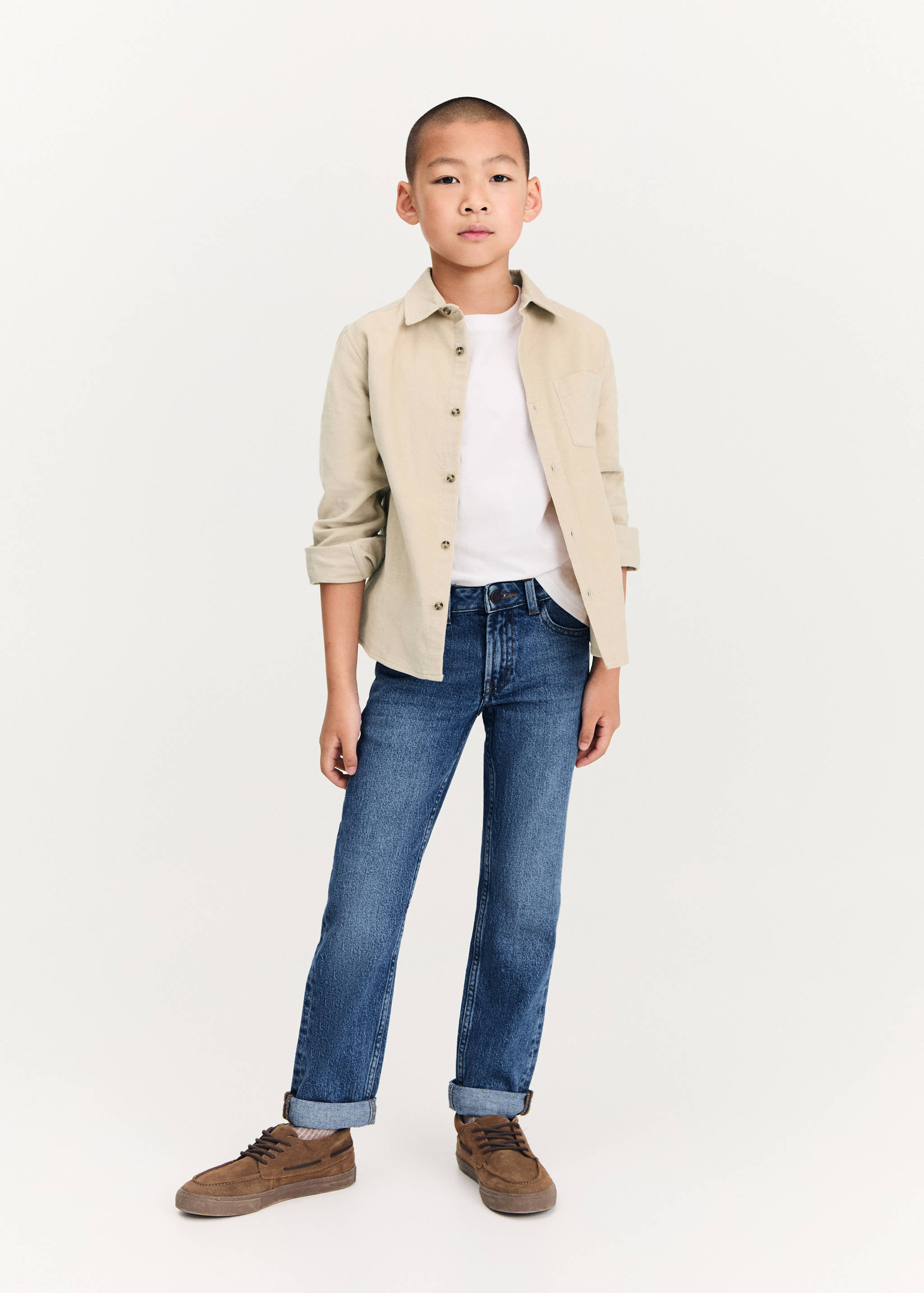 Straight jeans with turn-up - General plane
