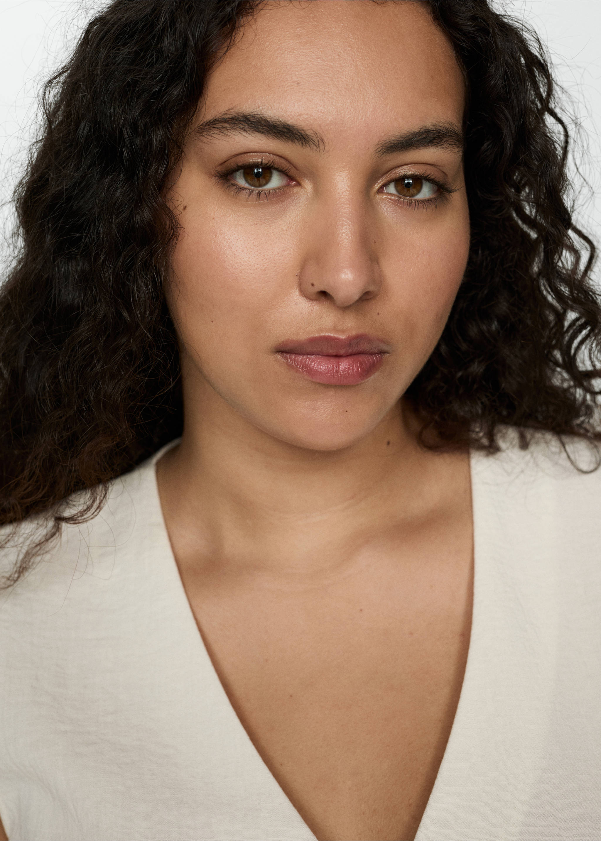 Robe poches ceinture - Détail de l'article 4, Blanc cassé. Ref: 77023272-00.