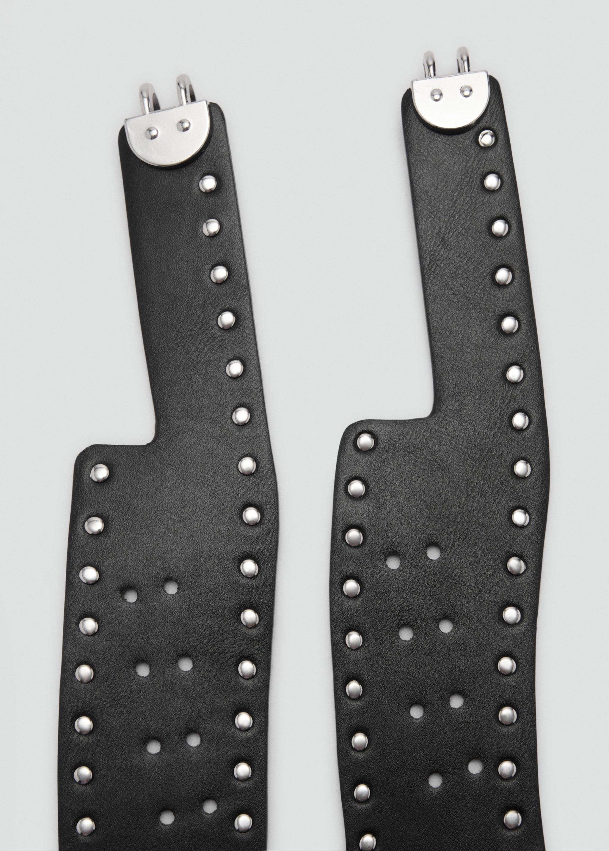 Asymmetrical studded belt - Details of the article 1
