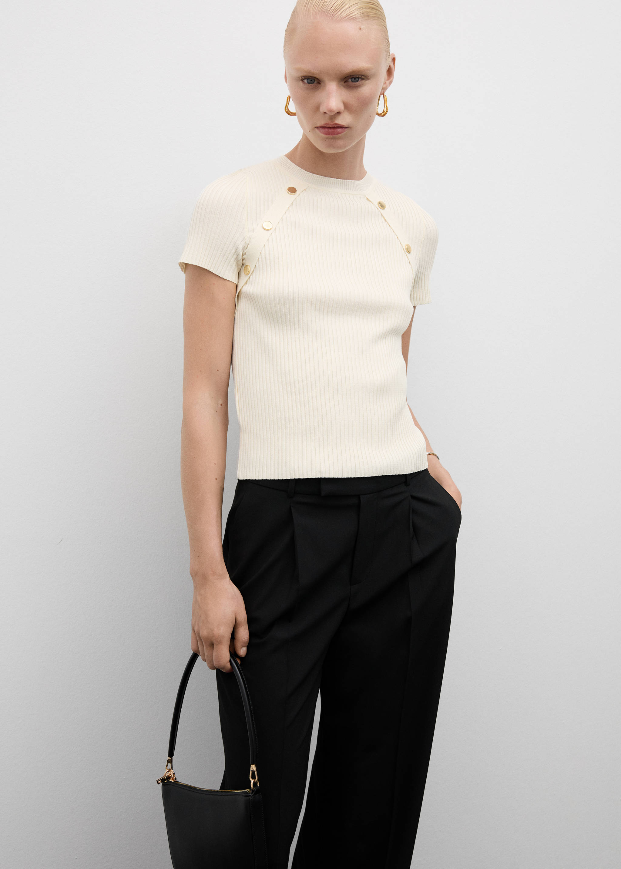Short-sleeved ribbed sweater with buttons - Medium plane