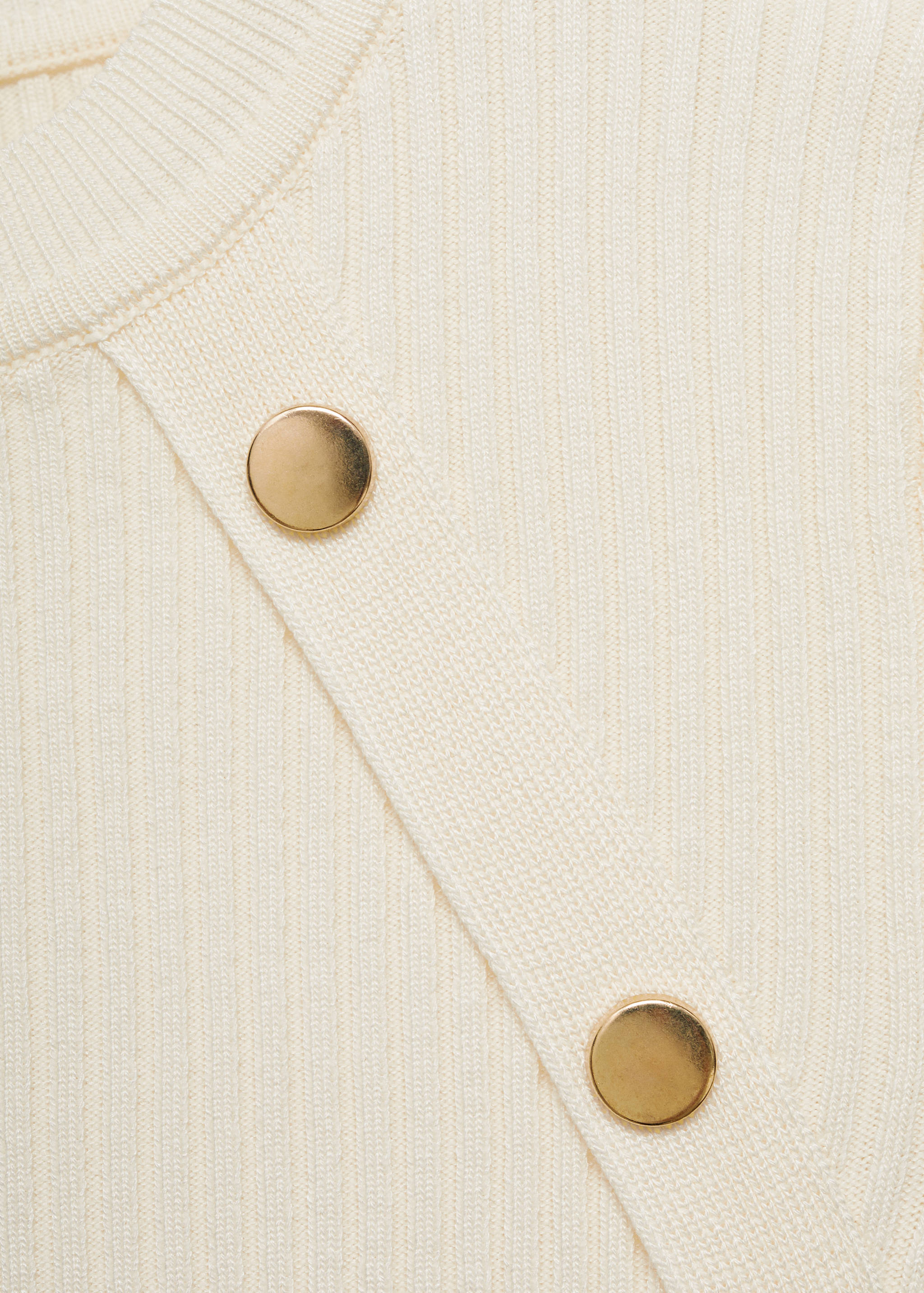 Short-sleeved ribbed sweater with buttons - Details of the article 8