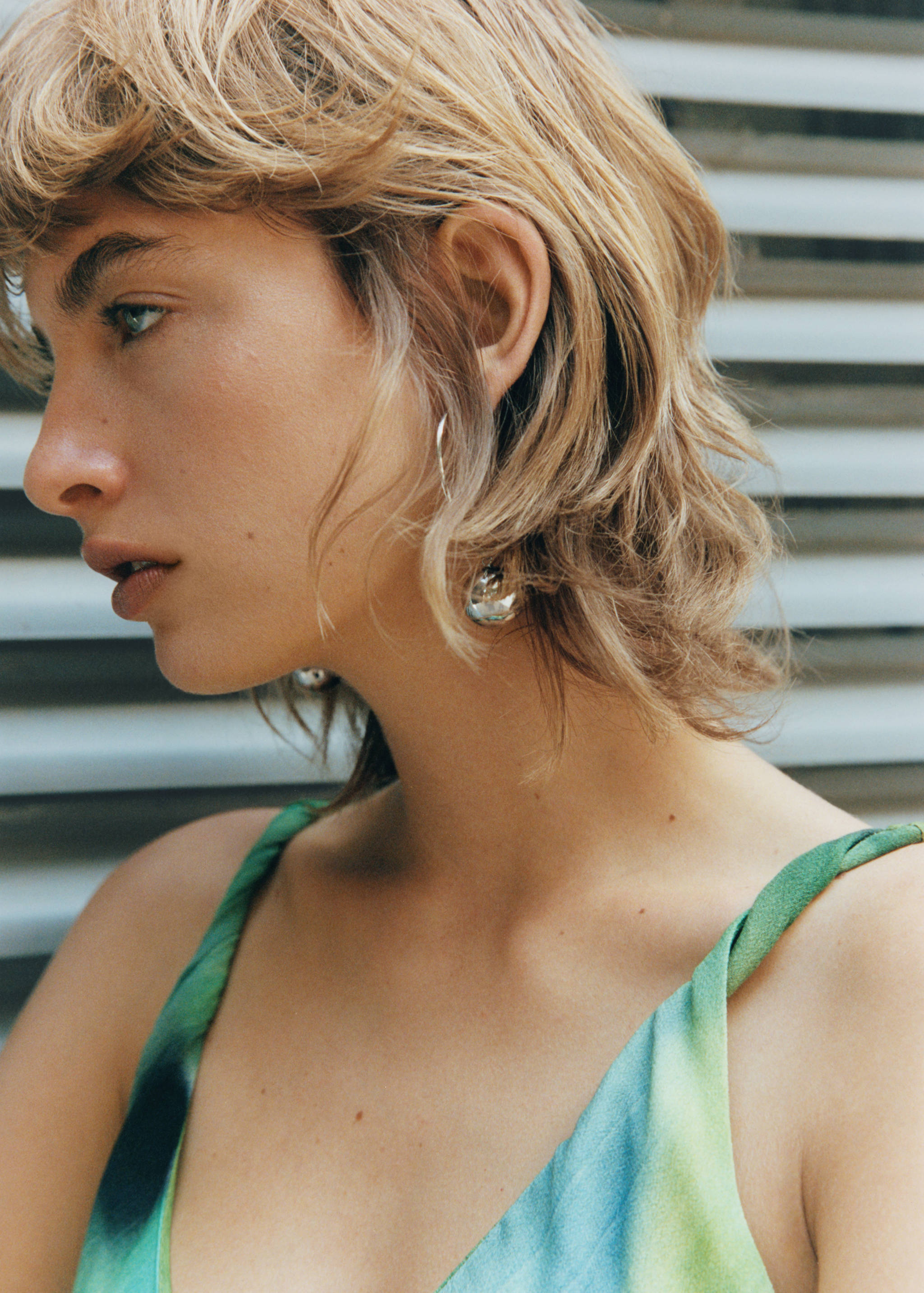 Printed dress with draped detail - Details of the article 9