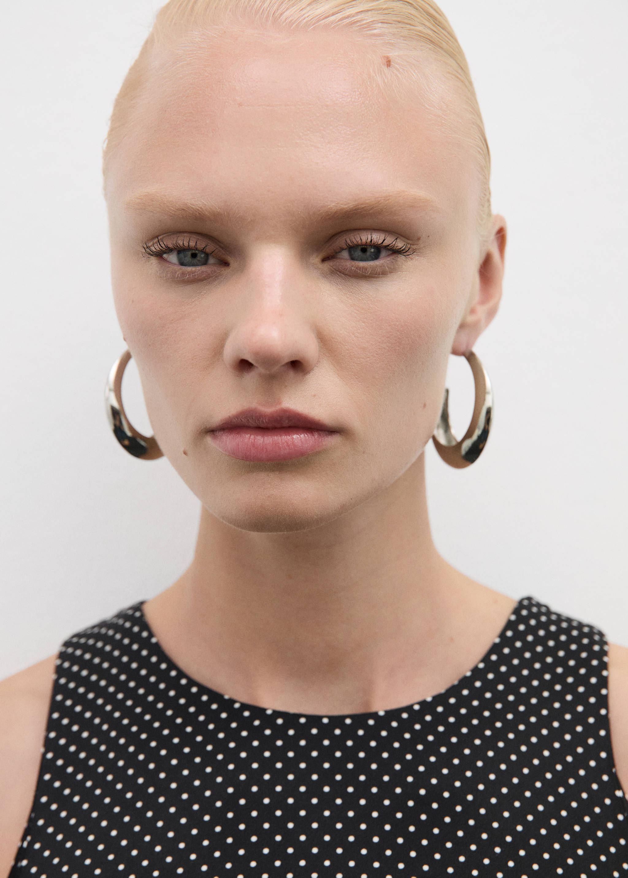 Polka-dot dress with side pleats - Details of the article 1