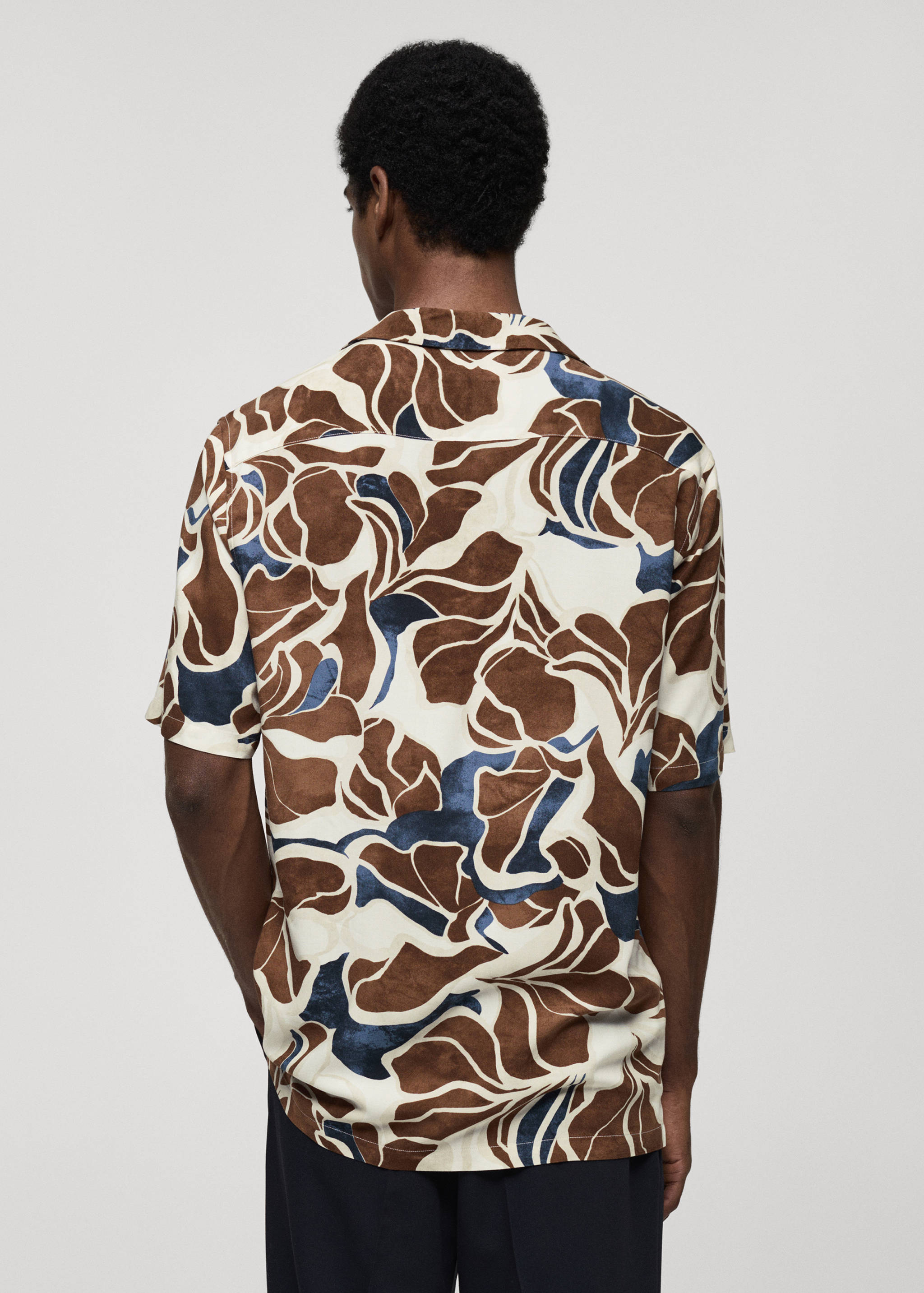 Printed fluid regular-fit shirt - Reverse of the article