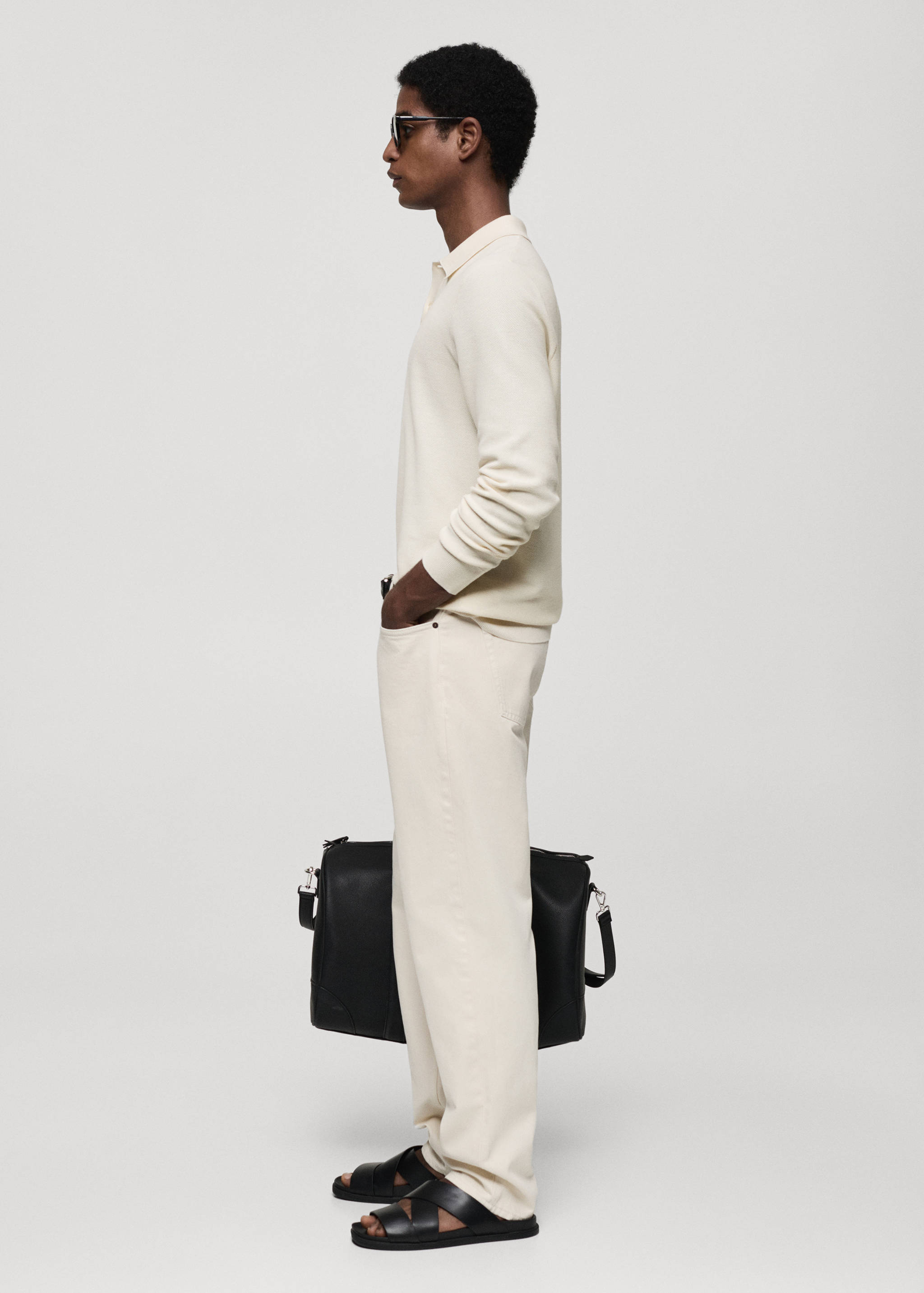 Knitted structured polo sweater - Details of the article 2