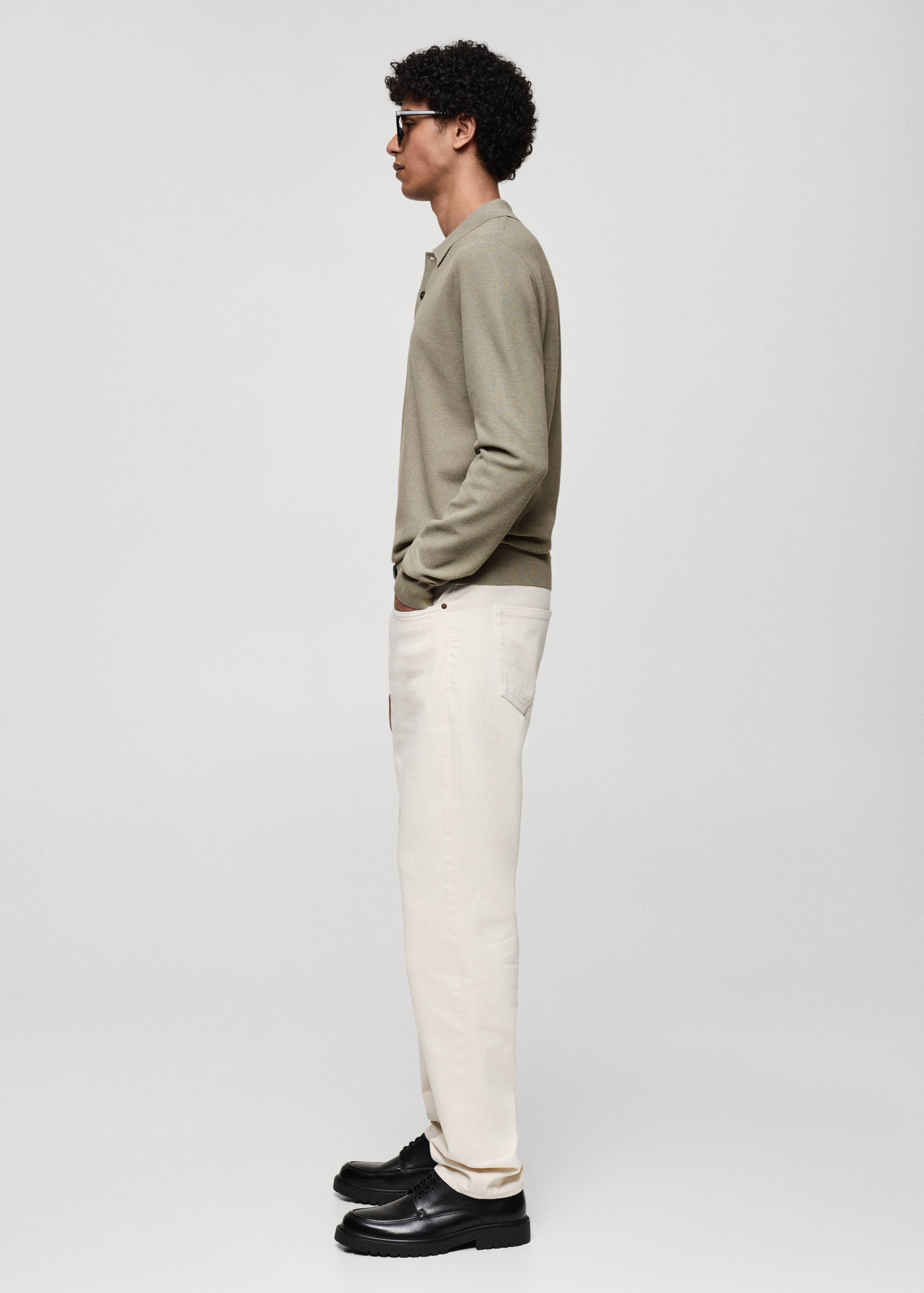 Knitted structured polo sweater - Details of the article 2