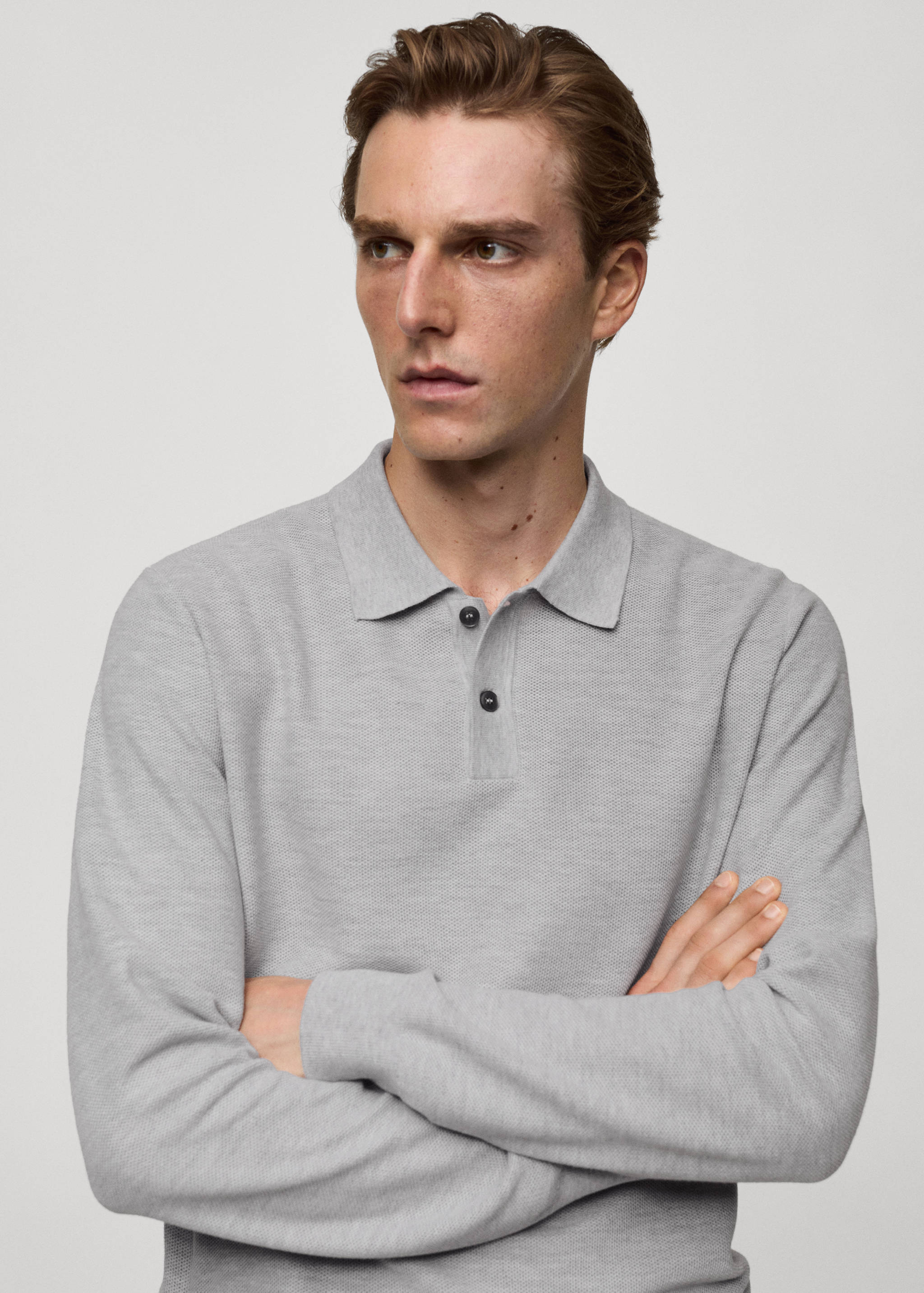 Knitted structured polo sweater - Details of the article 1