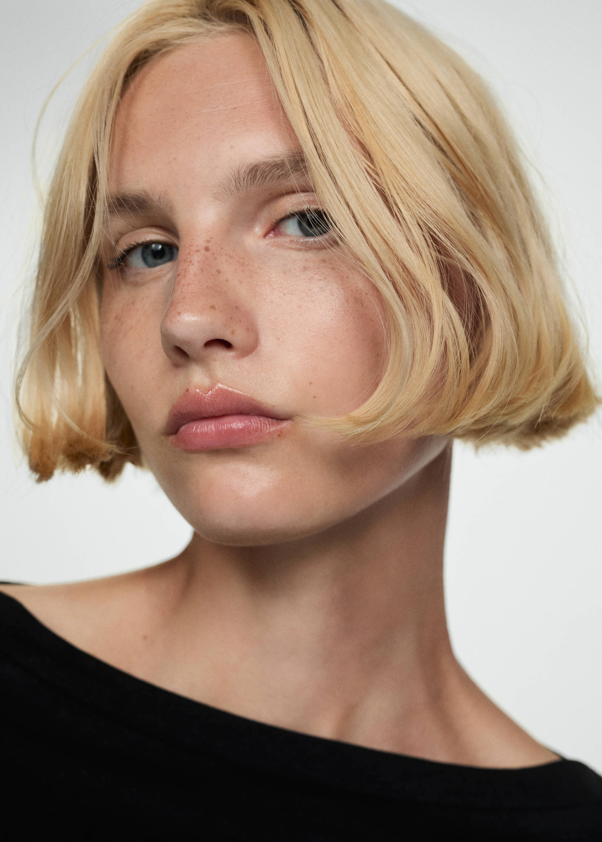 T-shirt met lange mouwen en boothals - Detail van het artikel 1