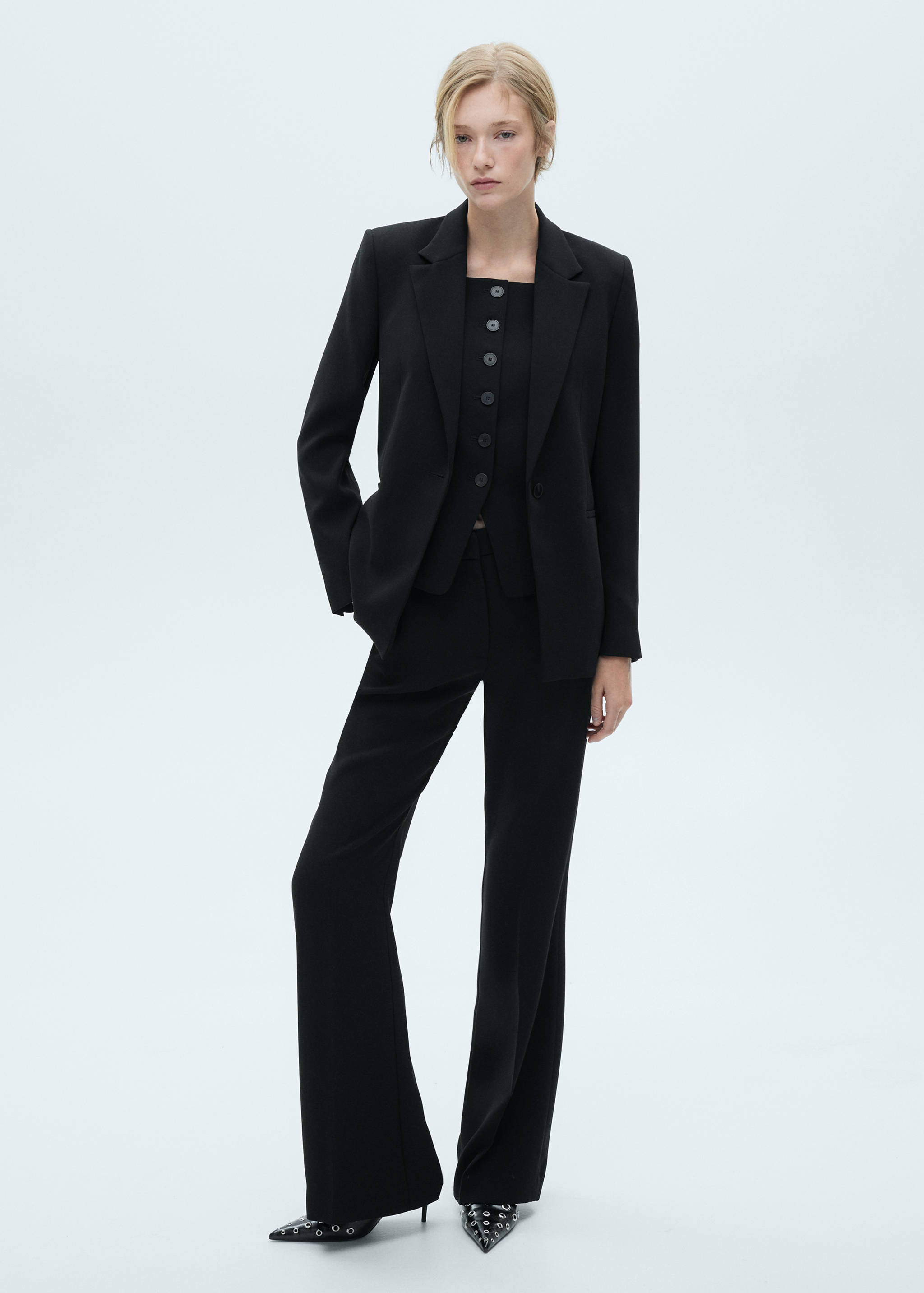 Halter-neck gilet with buttons - General plane