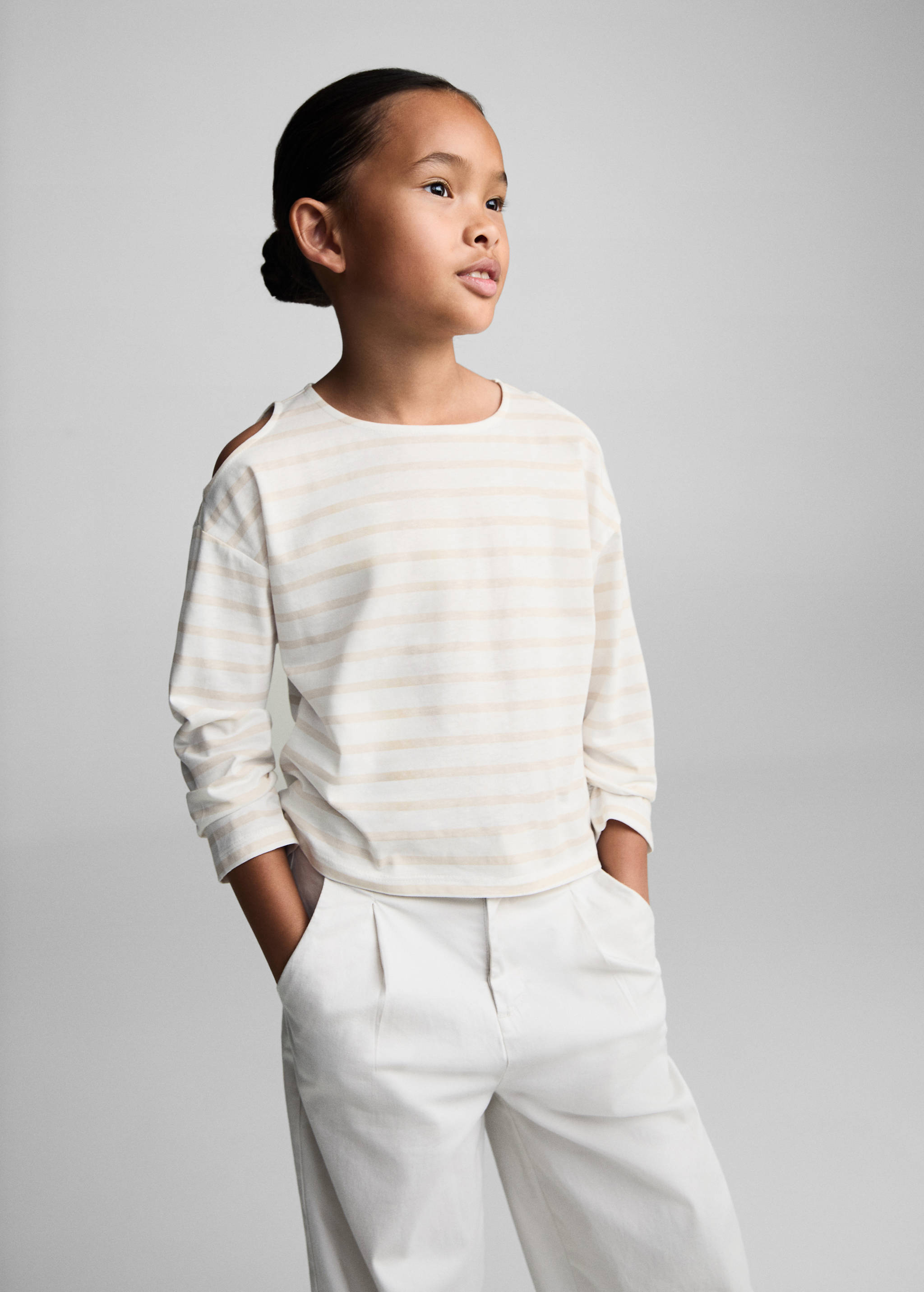 棉质露肩T恤 - null