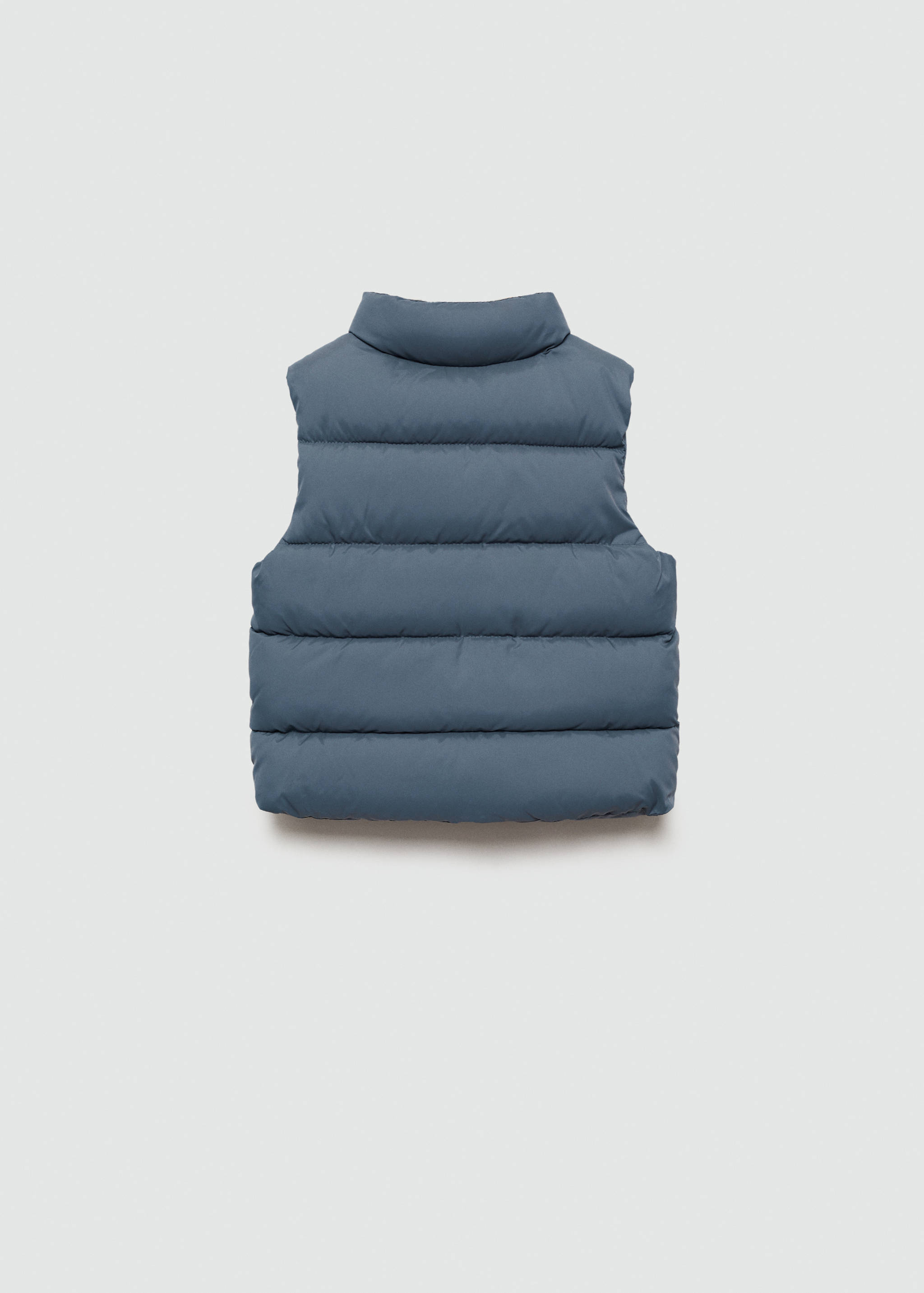 Quilted gilet with pockets - Reverse of the article