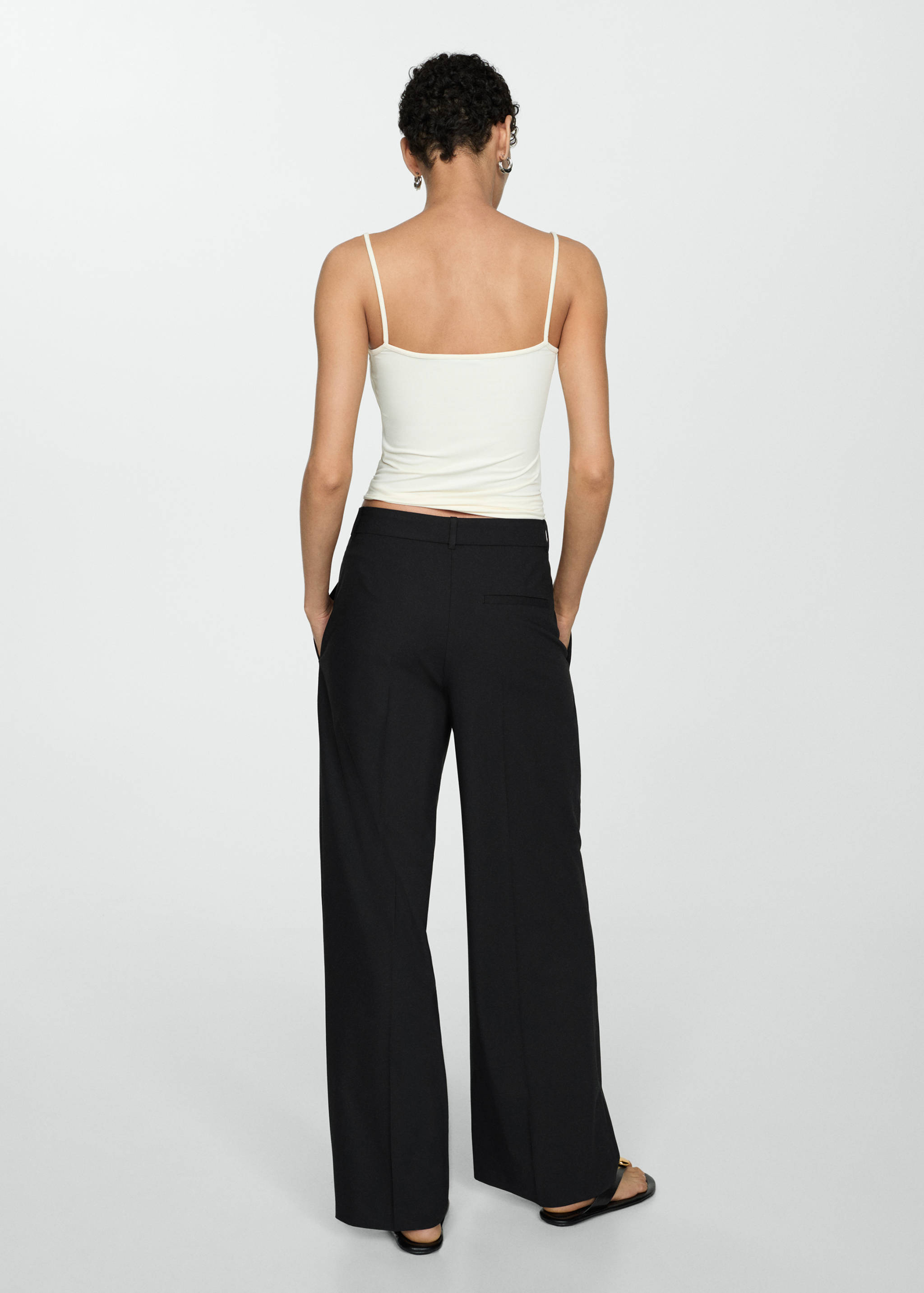 Straight-fit pleated trousers - Reverse of the article