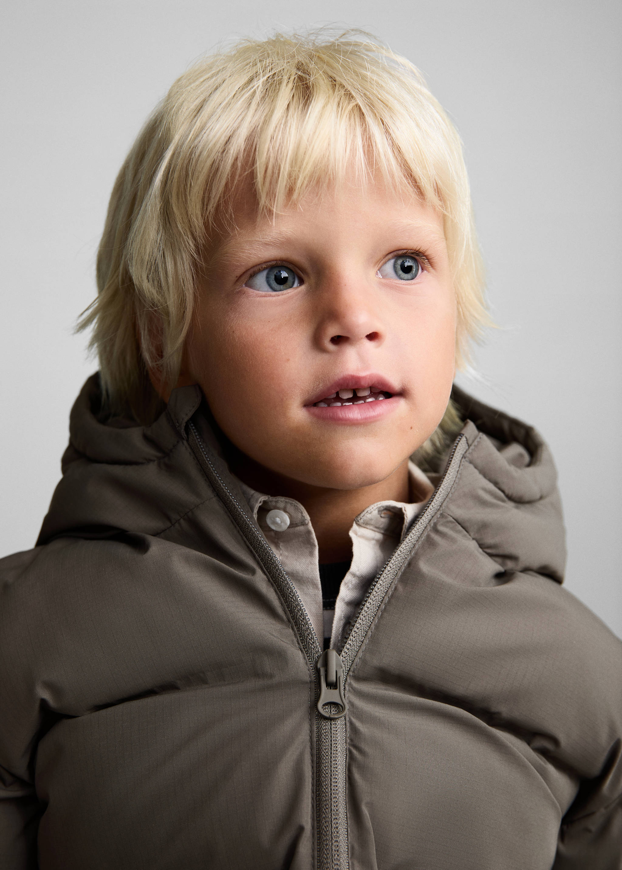 Hood puffer coat - Details of the article 1