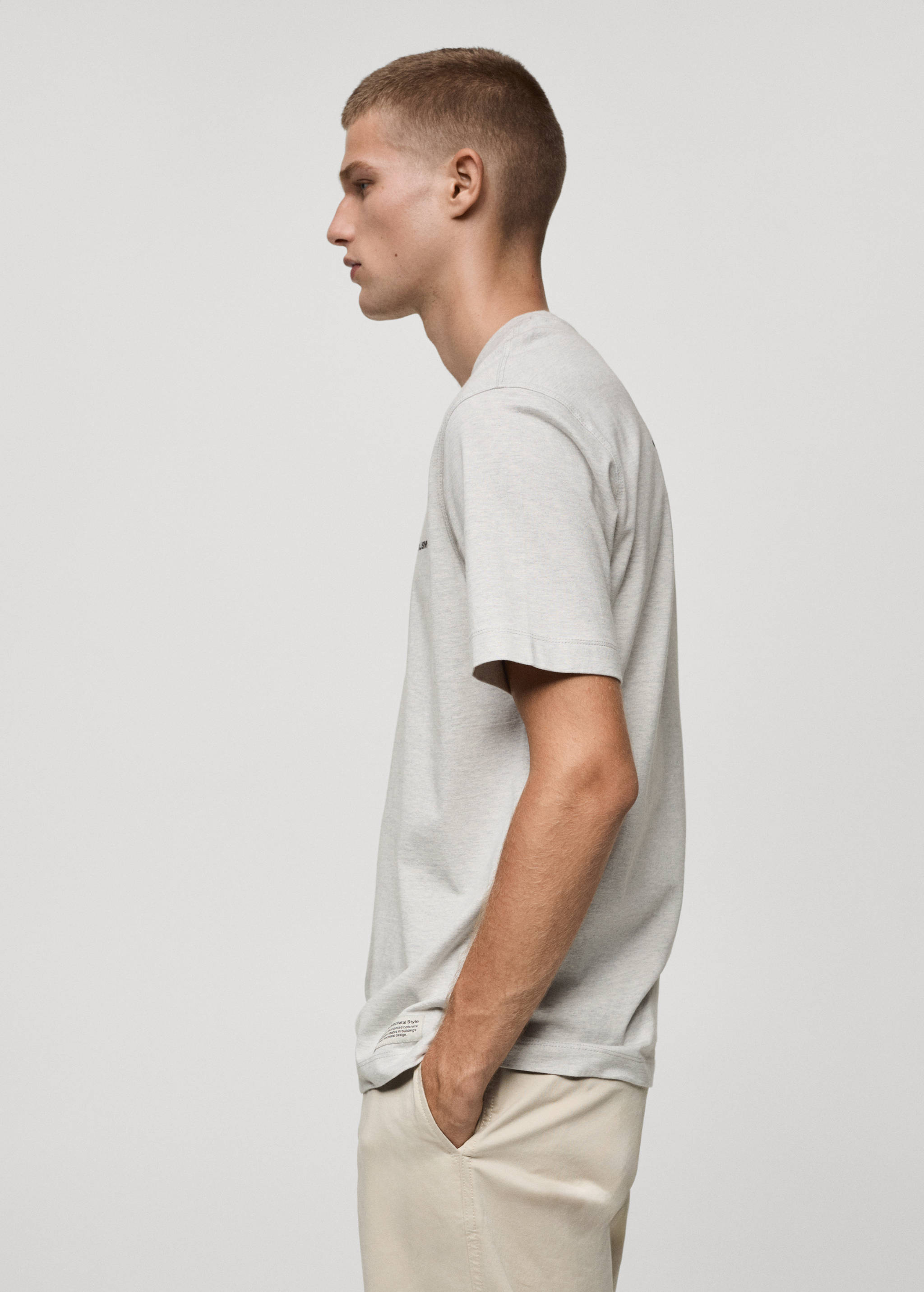 100% cotton t-shirt text - Details of the article 2