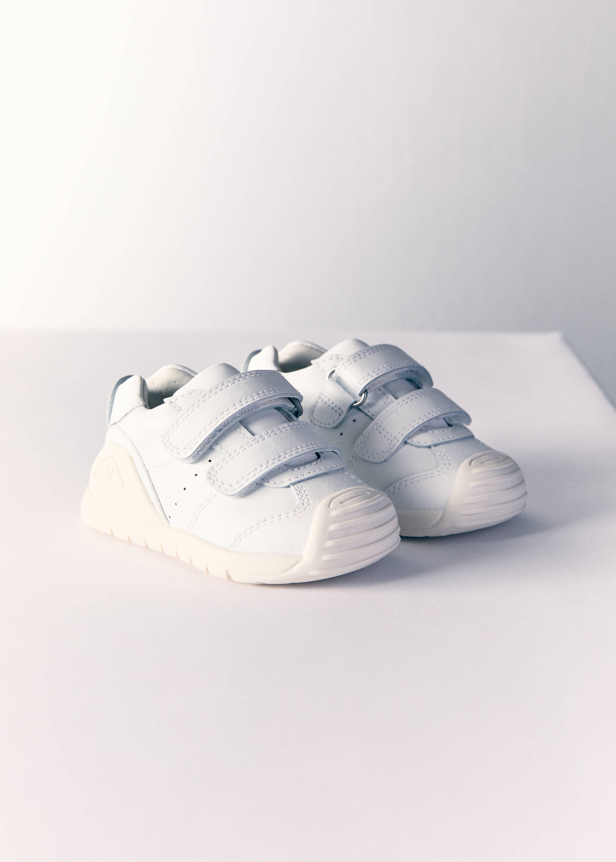 Biomecanics leather trainers - Medium plane