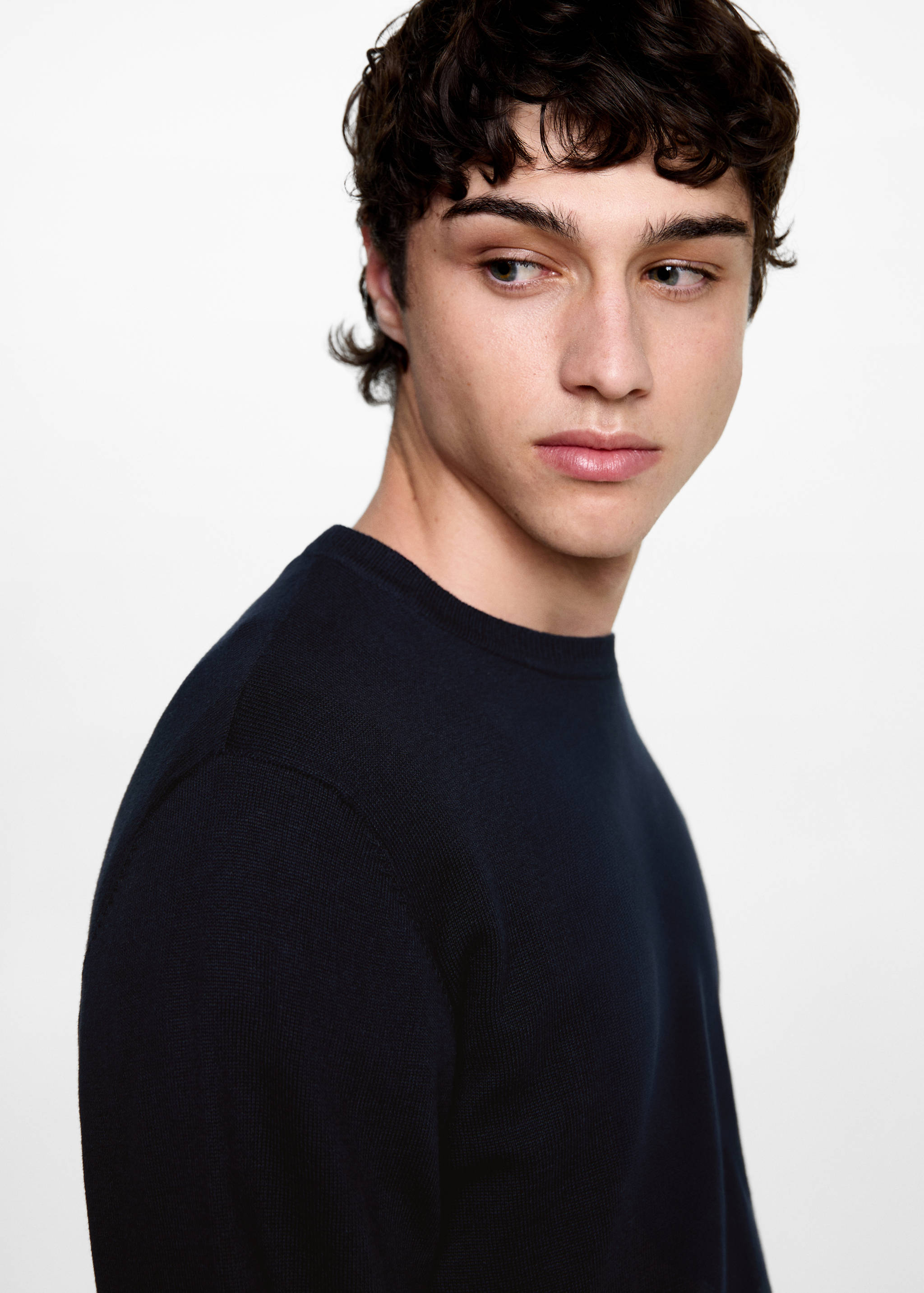 Pull en maille à col rond - Détail de l'article 1