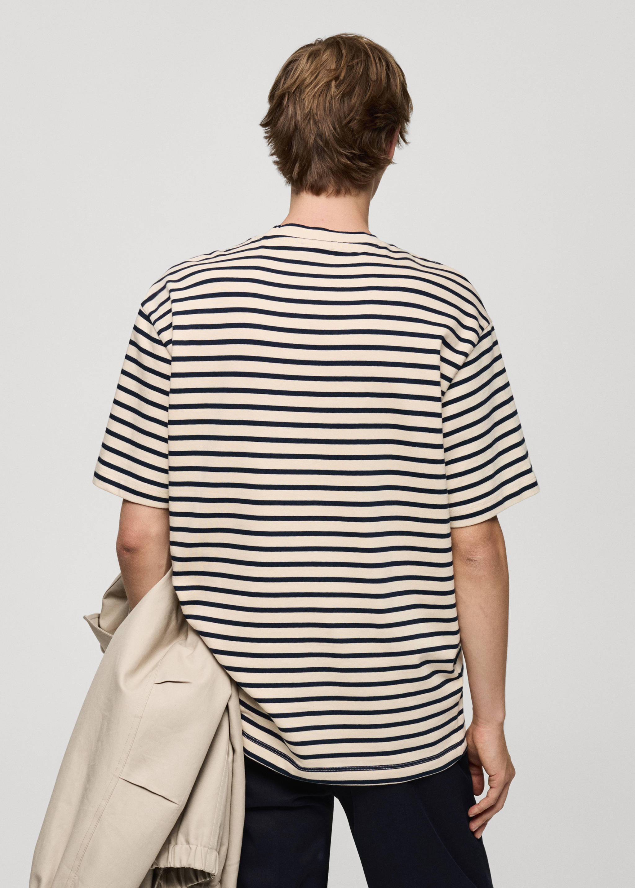 100% cotton relaxed-fit striped t-shirt - Reverse of the article