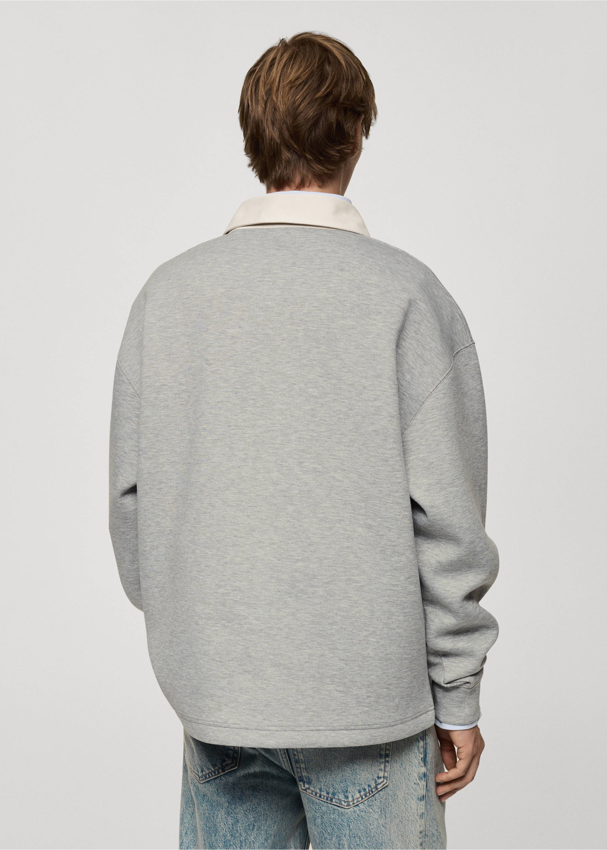 Толстовка поло relaxed fit - Обратная сторона изделия, Меланжевый средний серый . Ref: 77025640-00.