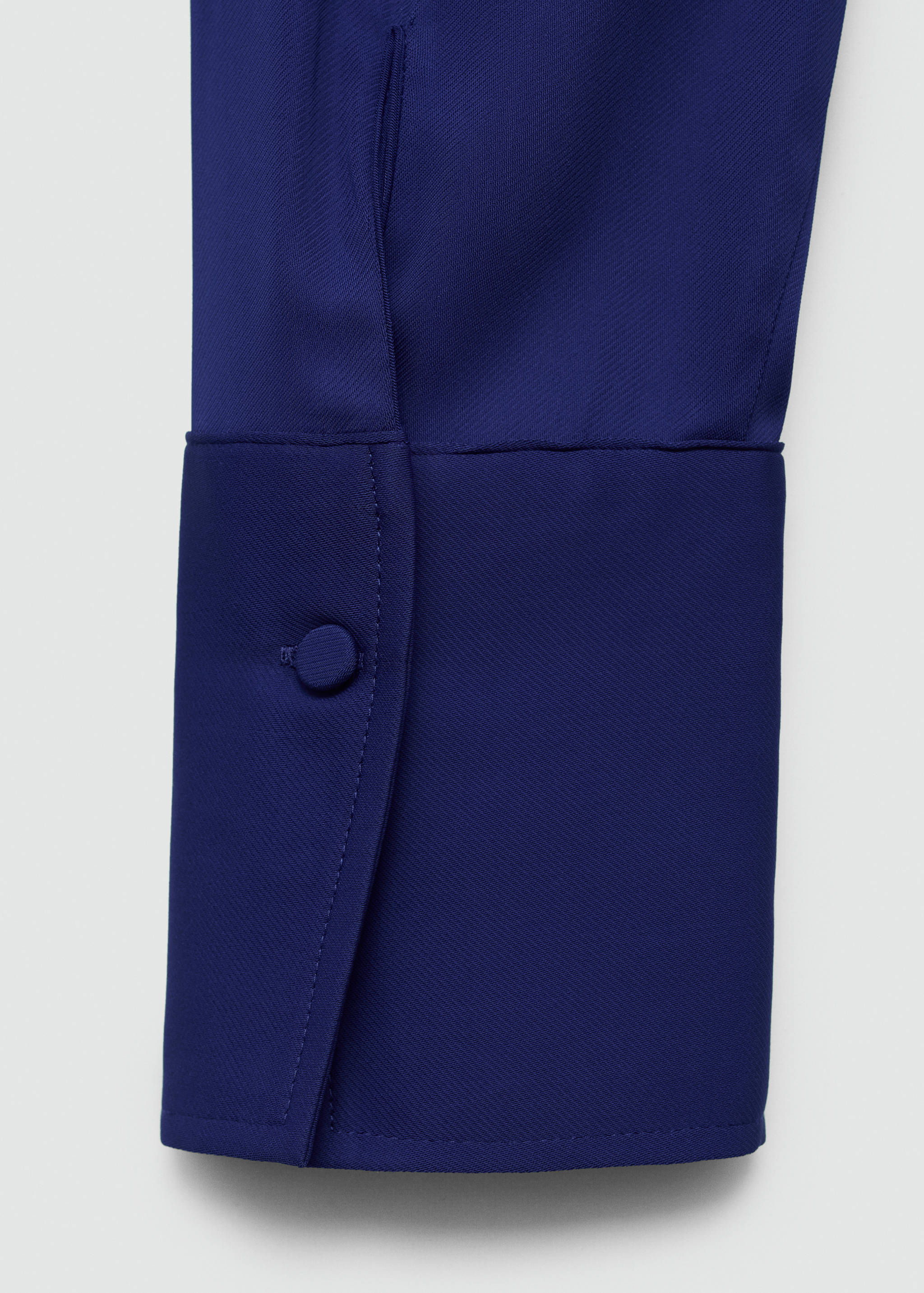 Fluid long-sleeved shirt - Details of the article 0