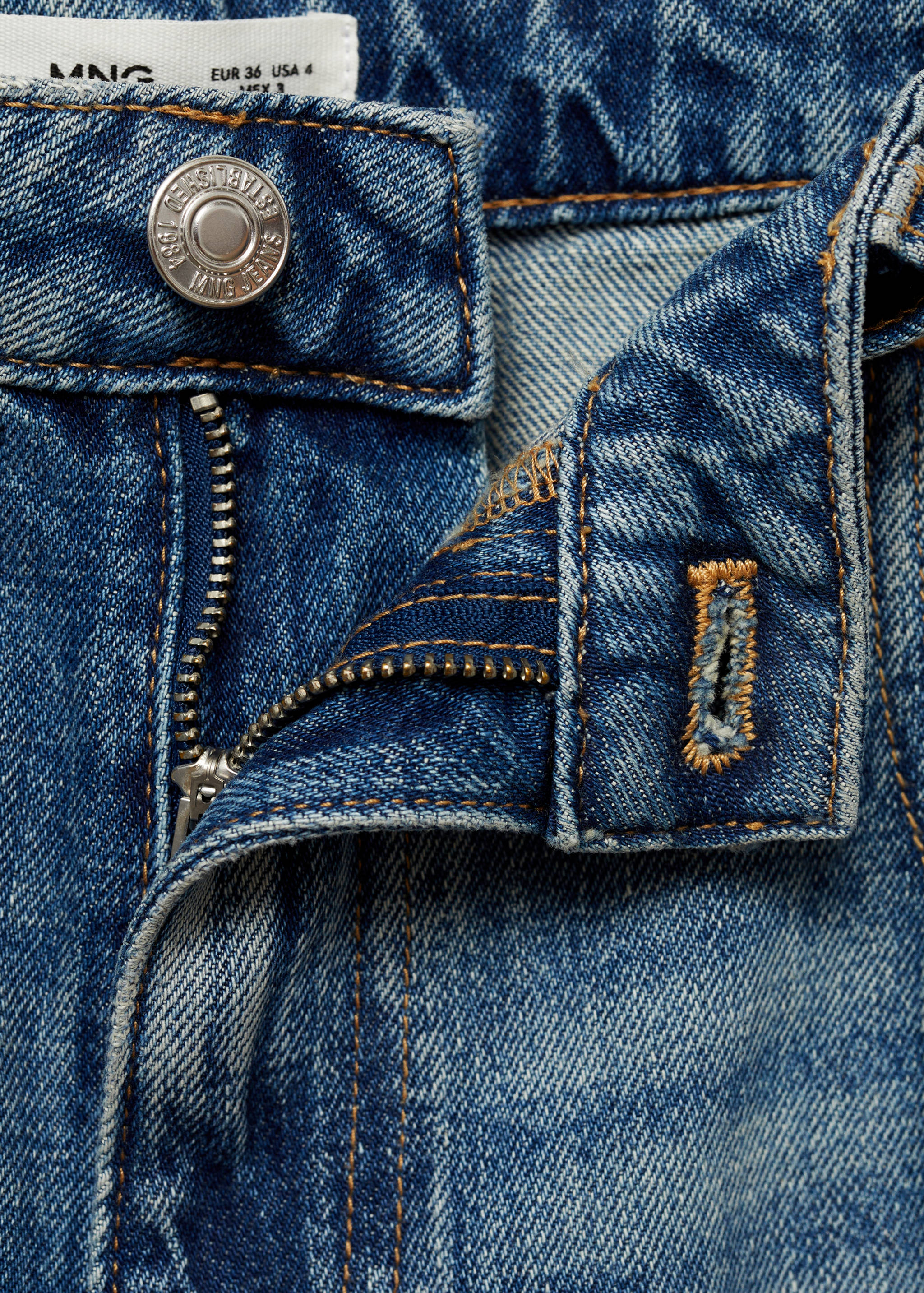 Wide leg mid-rise jeans - Details of the article 0